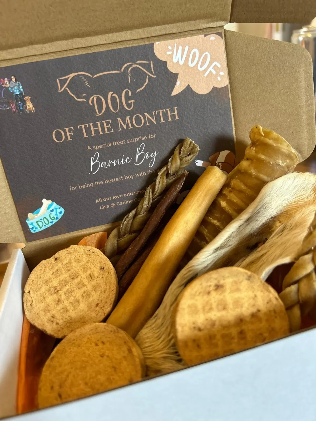 PERSONALISED DOG OF THE MONTH BOX