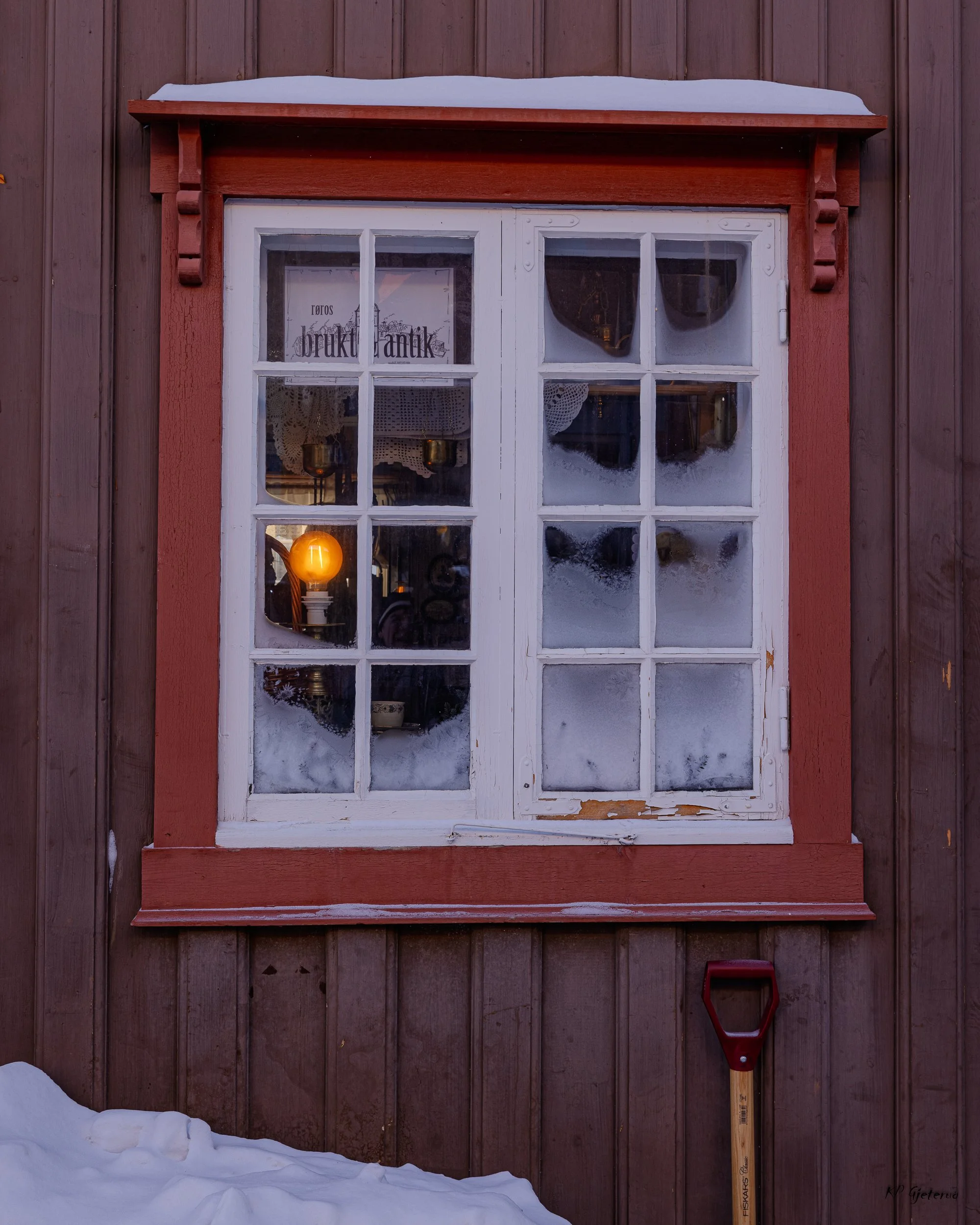 Dører og vinduer Røros febr 2026-7.jpg