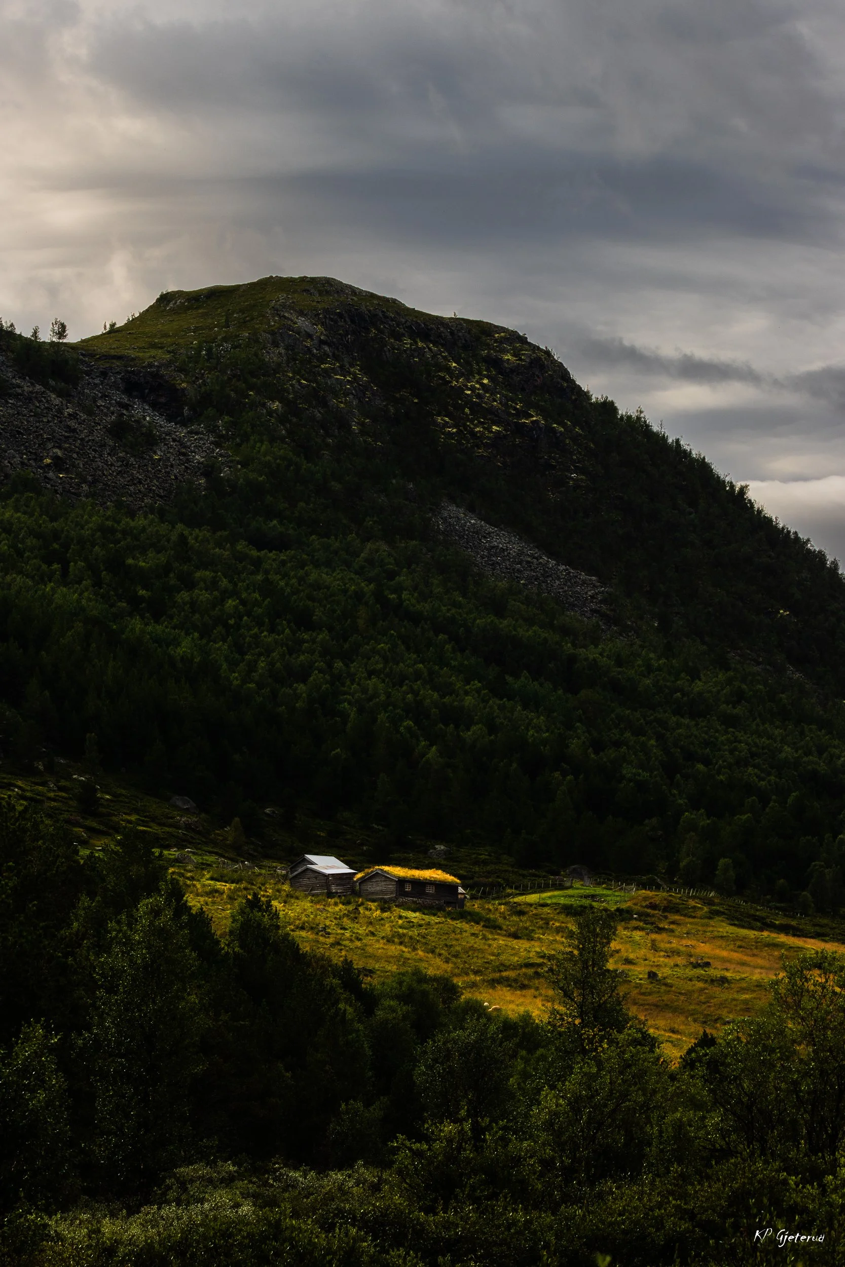 Fjell og lys Lemonsjøen aug 25-5.jpg