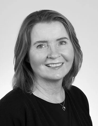 Aðstoðamaður lögfræðinga sem aðstoðar sérfræðing í innheimtu slysabóta, hjálpar fólki að sækja bætur ef það hefur lentí slysi eins og t.d. bílslysi, umferðarslysi, vinnuslysi, frítímaslysi. 