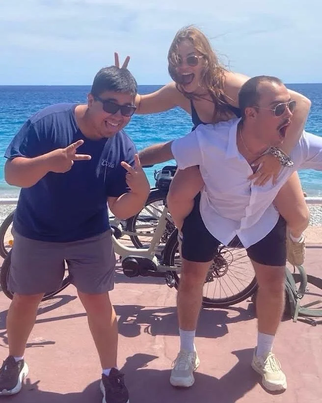 Summer days on two wheels 🚲☀️ Sun-warmed streets, vineyard views, shared laughter, and glasses raised at the end of the ride. These are the moments that make summer in Nice feel so special.

Slow rides, good wine, and even better company.
Join us th