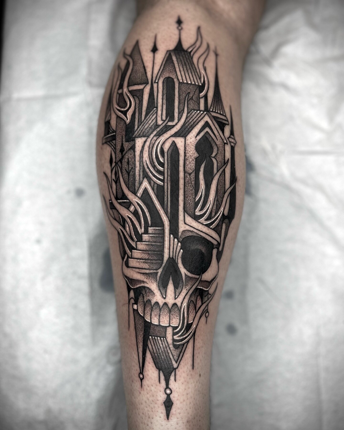 Thanks @evangolebiewski for the trust as always!! 💀 
.
.
.
.
#skulltattoo #churchtattoo #burningchurchtattoo #burningbuildingtattoo #castletattoo #goldenordertattoo #nhink #nhtattooers #nhtattoo #nhartists #nhartist #blkttt #ttt #blackwork #blackwor