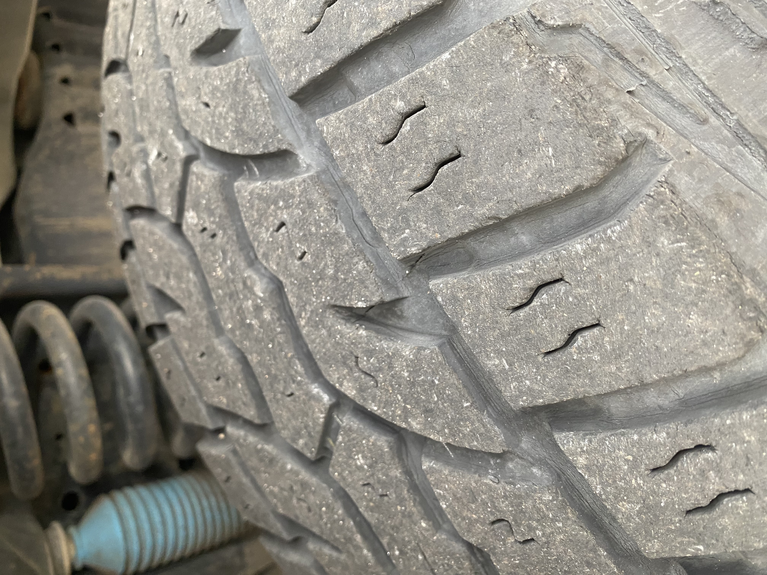 Lots of tread left on All Country A/T tires (285 70R17)