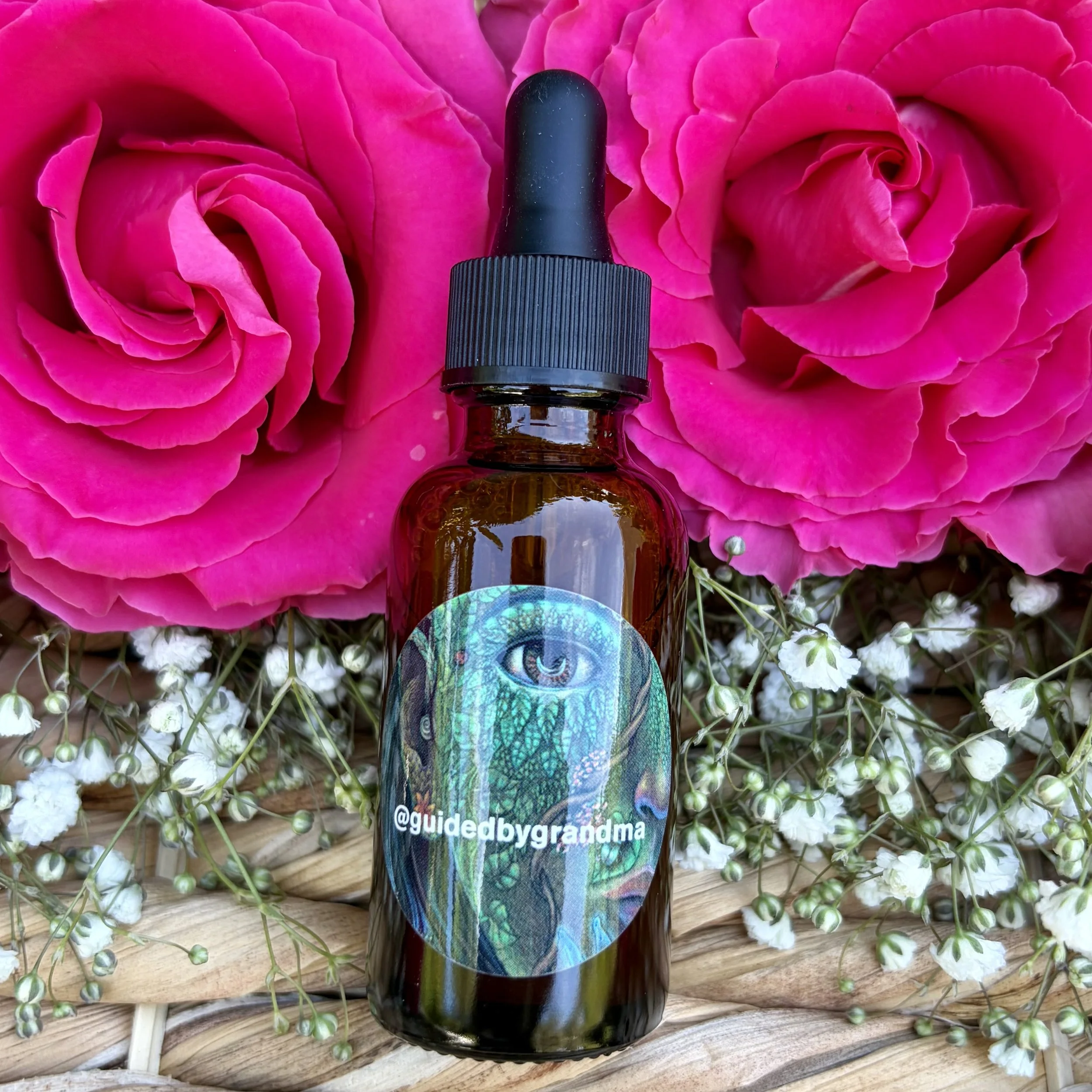 Aguaje Oil - 1 ounce. For Face, Body and Hair. Nourishing, revitalizing, balancing, hormonal support.