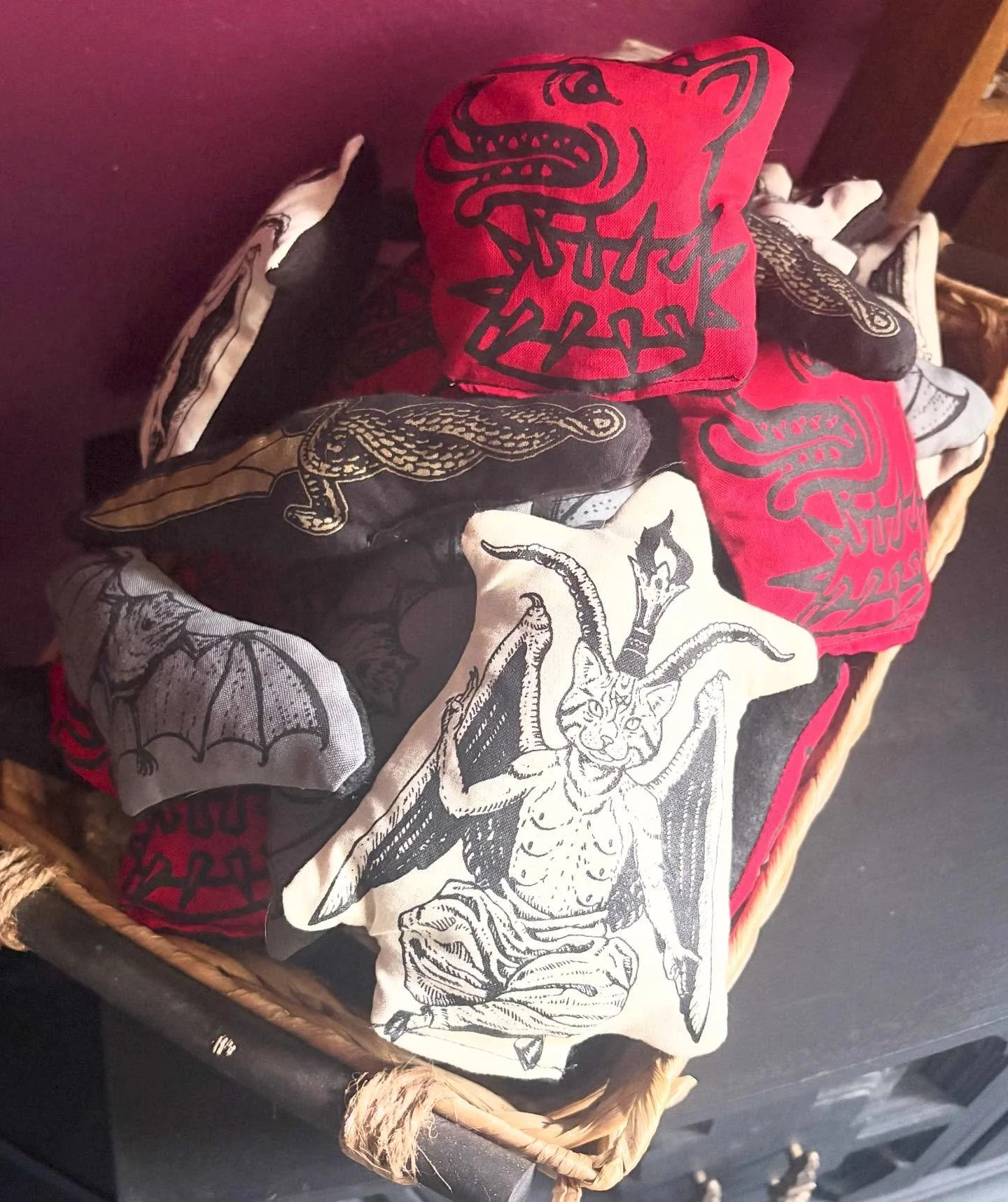 Excited to reveal something I&rsquo;ve been working behind the scenes on for a while! I have a lot of scraps from making stuff and I hate throwing anything away so I made some cat toys by printed some designs on scrap material and stuffing it with mo