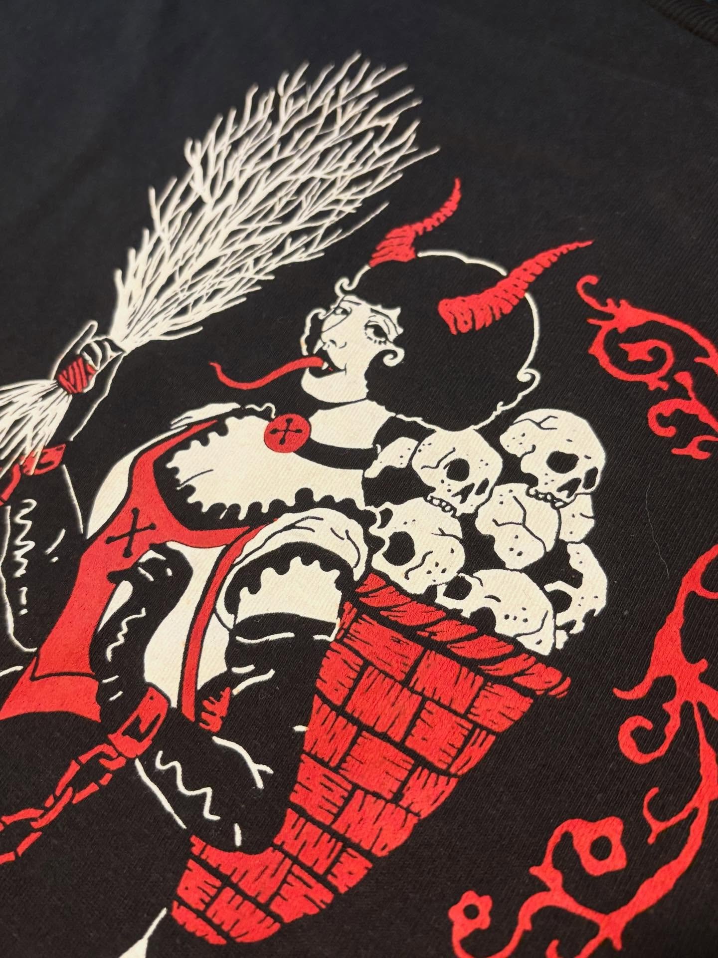 I am excited to announce I will have long sleeve tees of my Frau Krampus design this weekend @pnwwitchesmarket! Very please with how these turned out, come get your own tonight thru Sunday at the Pickering Barn! ⛓️