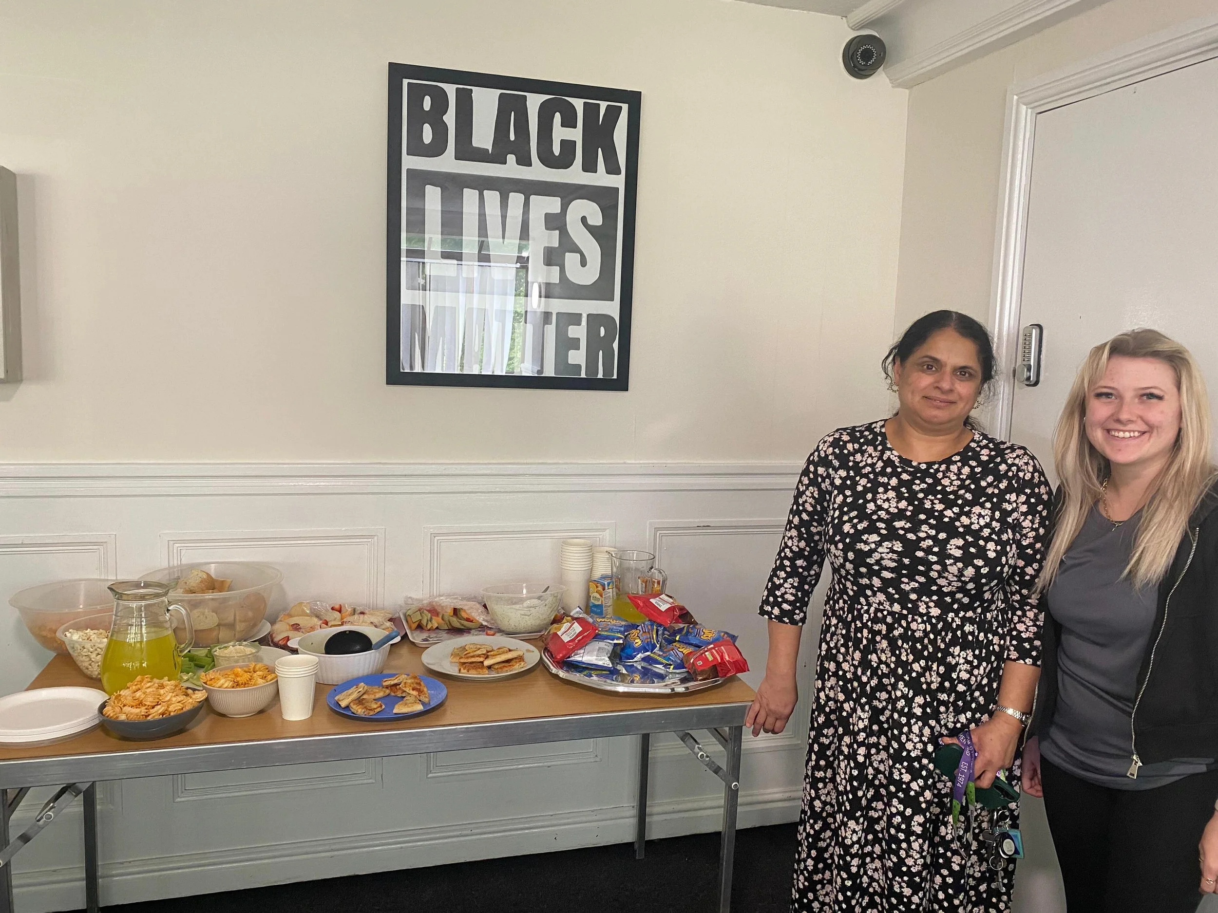 ✨Belated Eid al-Adha fun! 🎉 

Our staff had the absolute best time setting up a special celebration for our wonderful residents. It was an afternoon filled with community, delicious food, friendship &hellip;.. and plenty of Wotsits! 😋