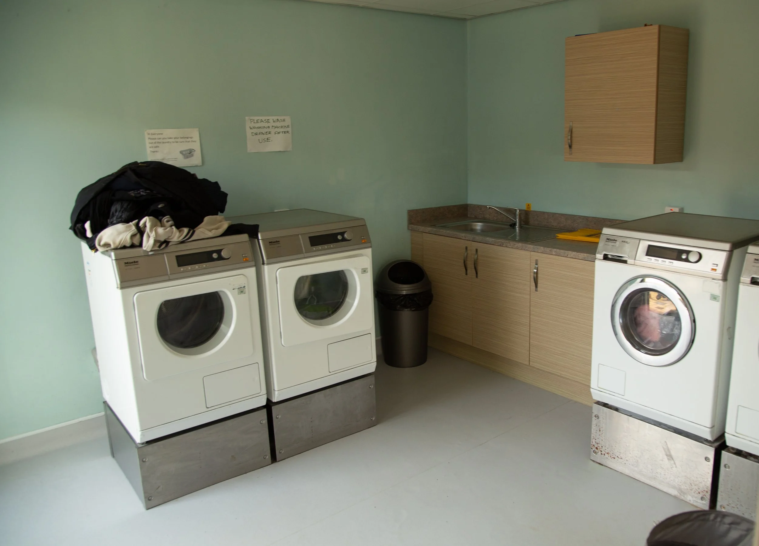 Communal Laundry Room.jpg