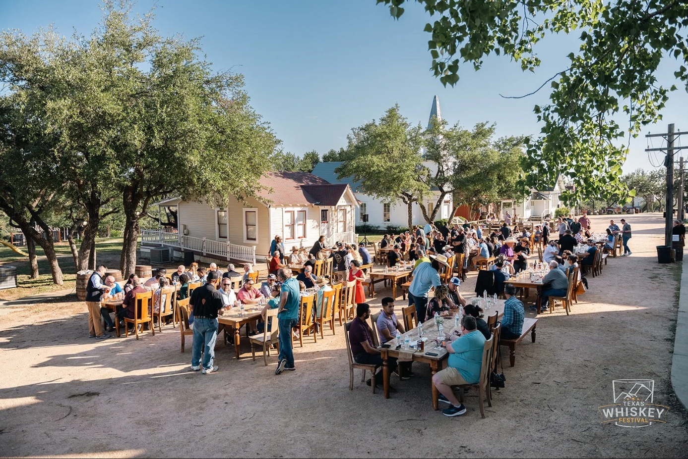 Whiskey Unexpected – A Rare Seated Tasting by the Texas Whiskey Festival at Star Hill Ranch