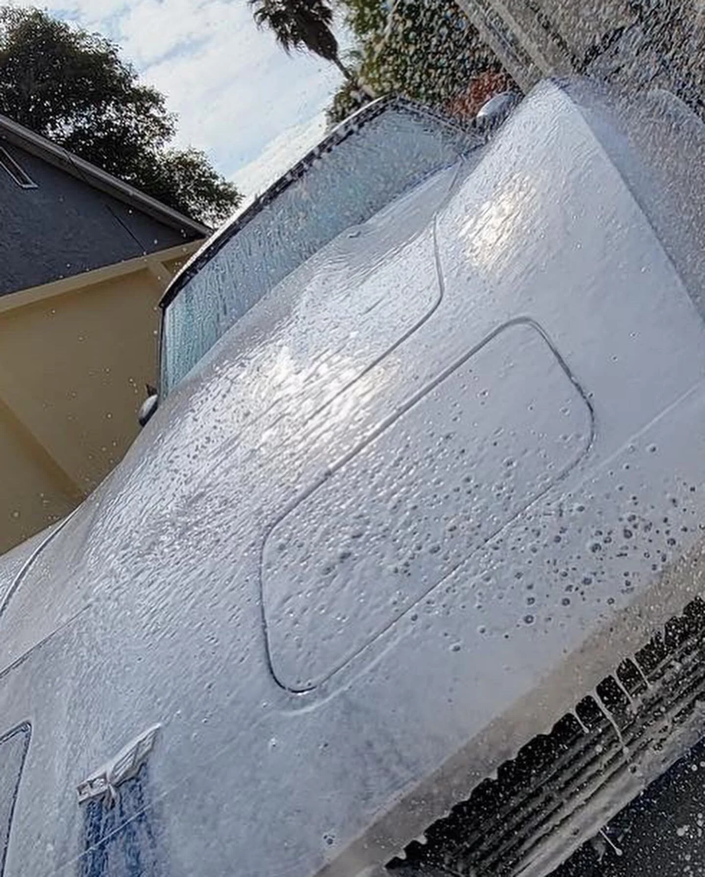 Look at this beautiful 1979 Chevy corvette 😍🔥 customer wanted a complete package on the exterior with the 1 year paint protection so we gave it to him🏎🧼🔥