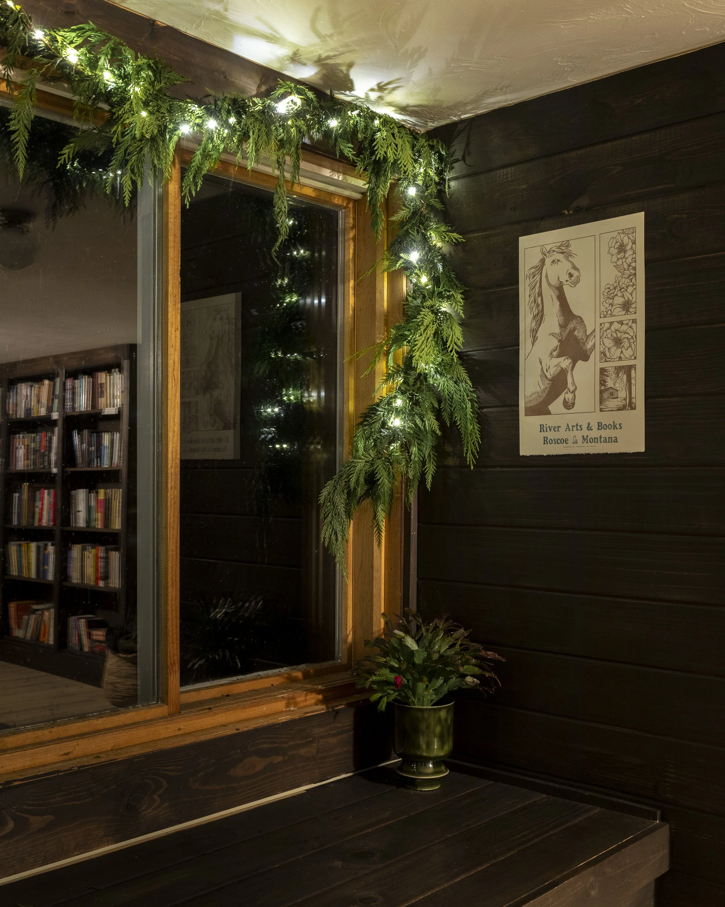 251212_River Art & Books_Tami Haaland_09.JPG