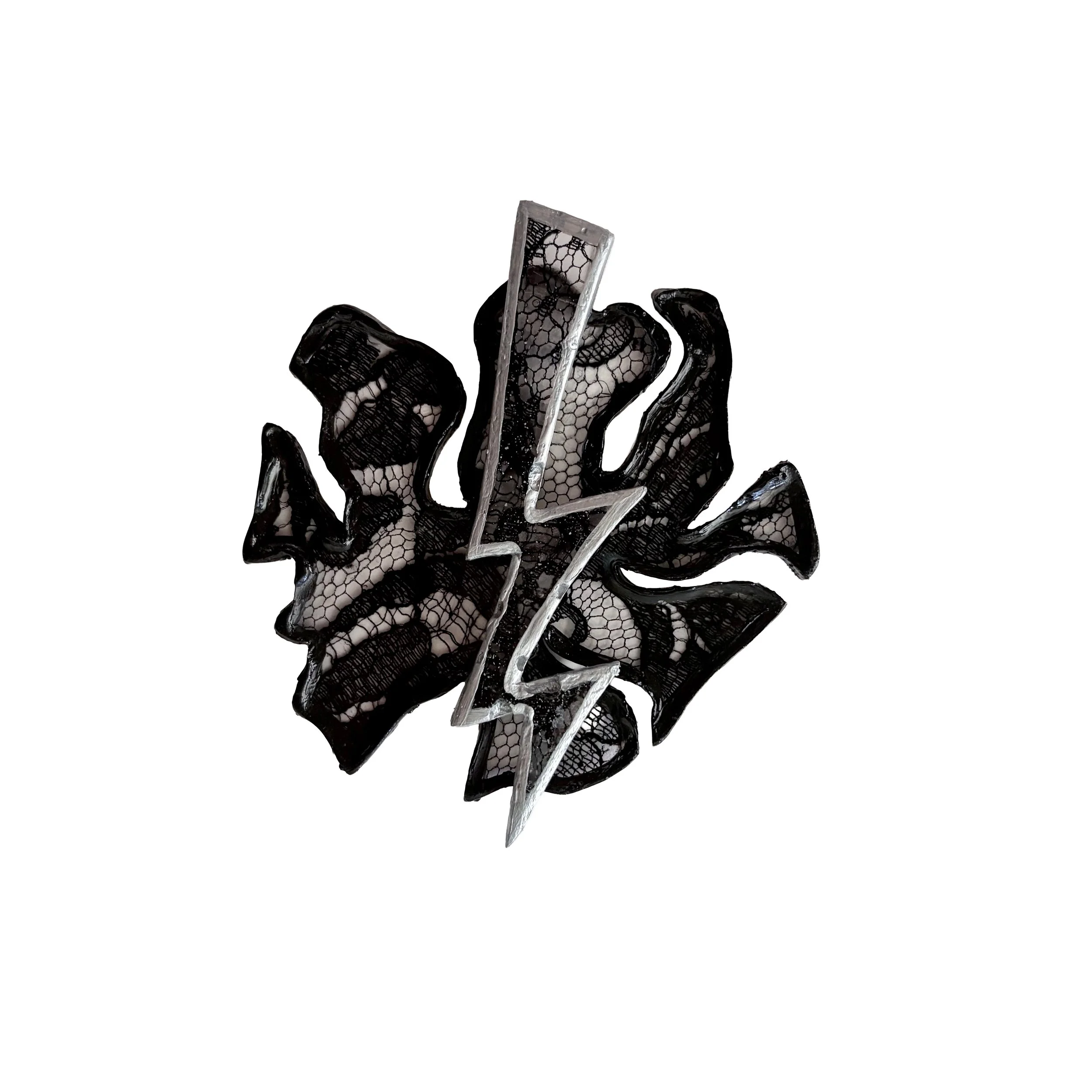 LIMITED EDITION LACE ROSE BOLT PIN 000315