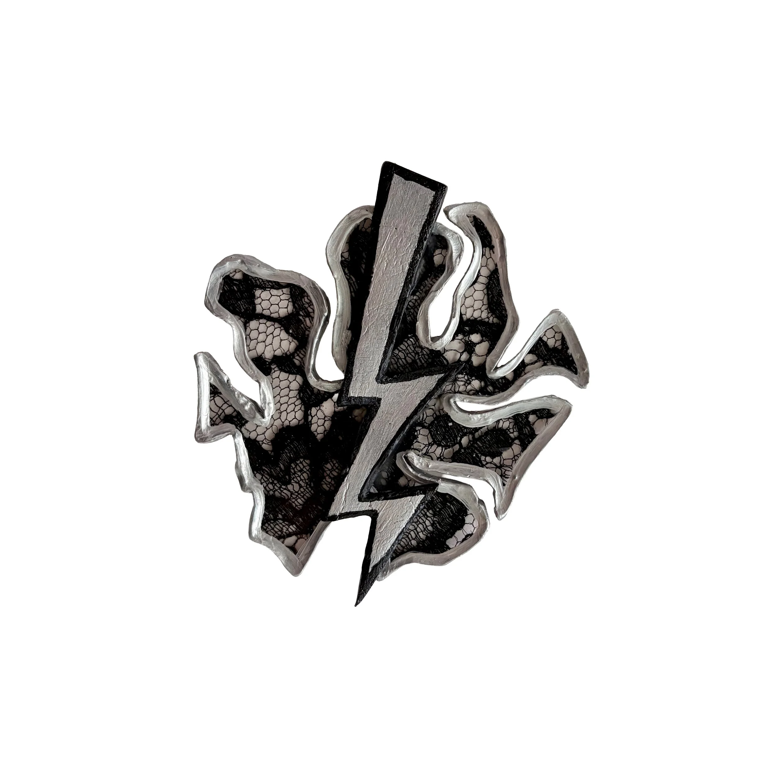 LIMITED EDITION LACE ROSE BOLT PIN 000318