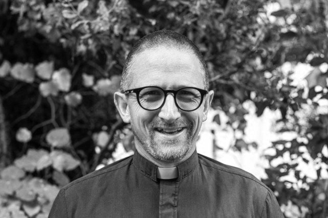 Rev. Scottie Reeve planted Brooklyn Anglicans with a team in 2020. Scottie is an Archdeacon in the Wellington Diocese and you can find out more about his writing and work at www.21elephants.co