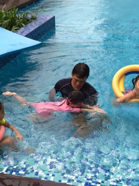 Children Swimming Lesson – Swim Fun with Girls</a>