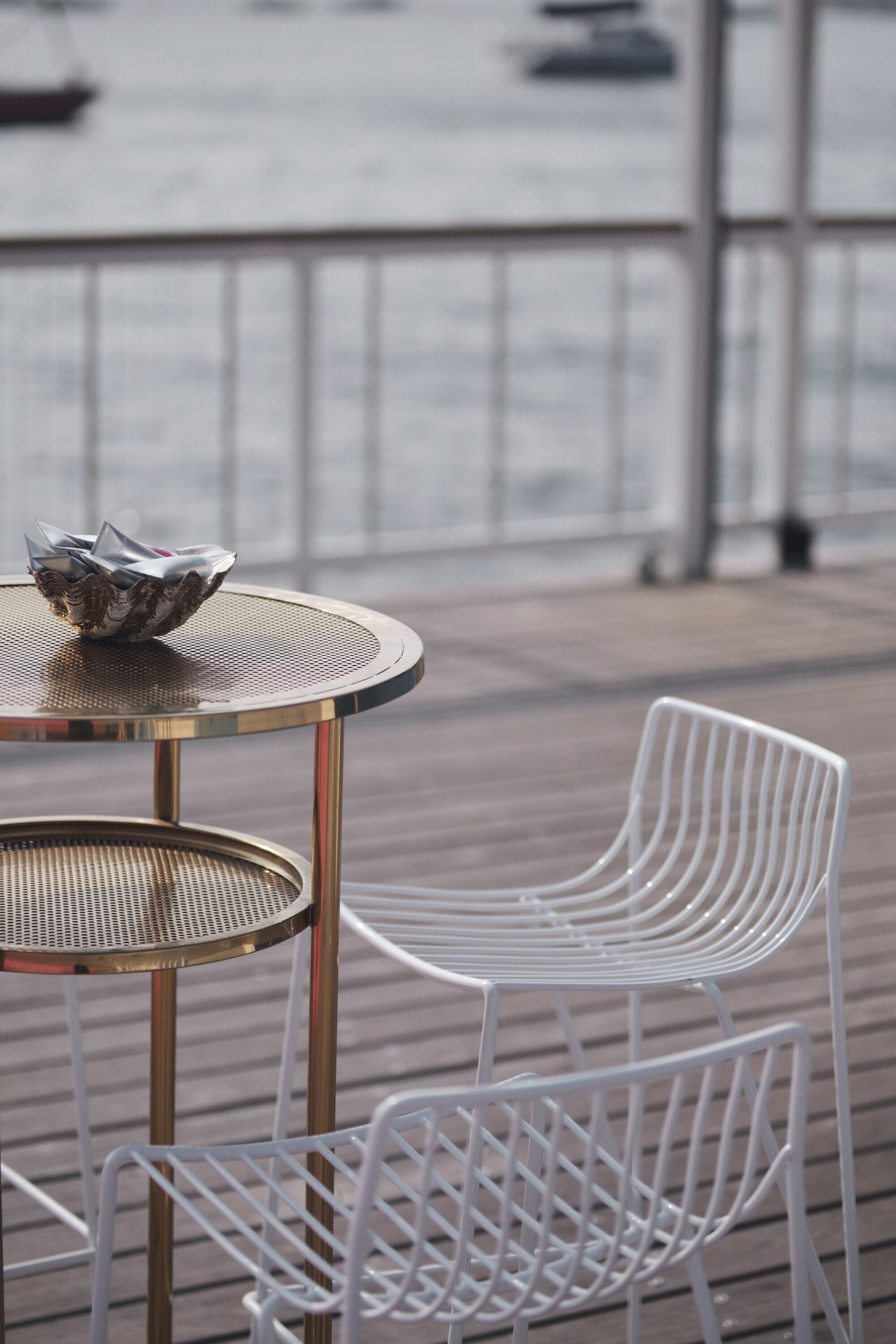 Gold+bar+table.jpeg