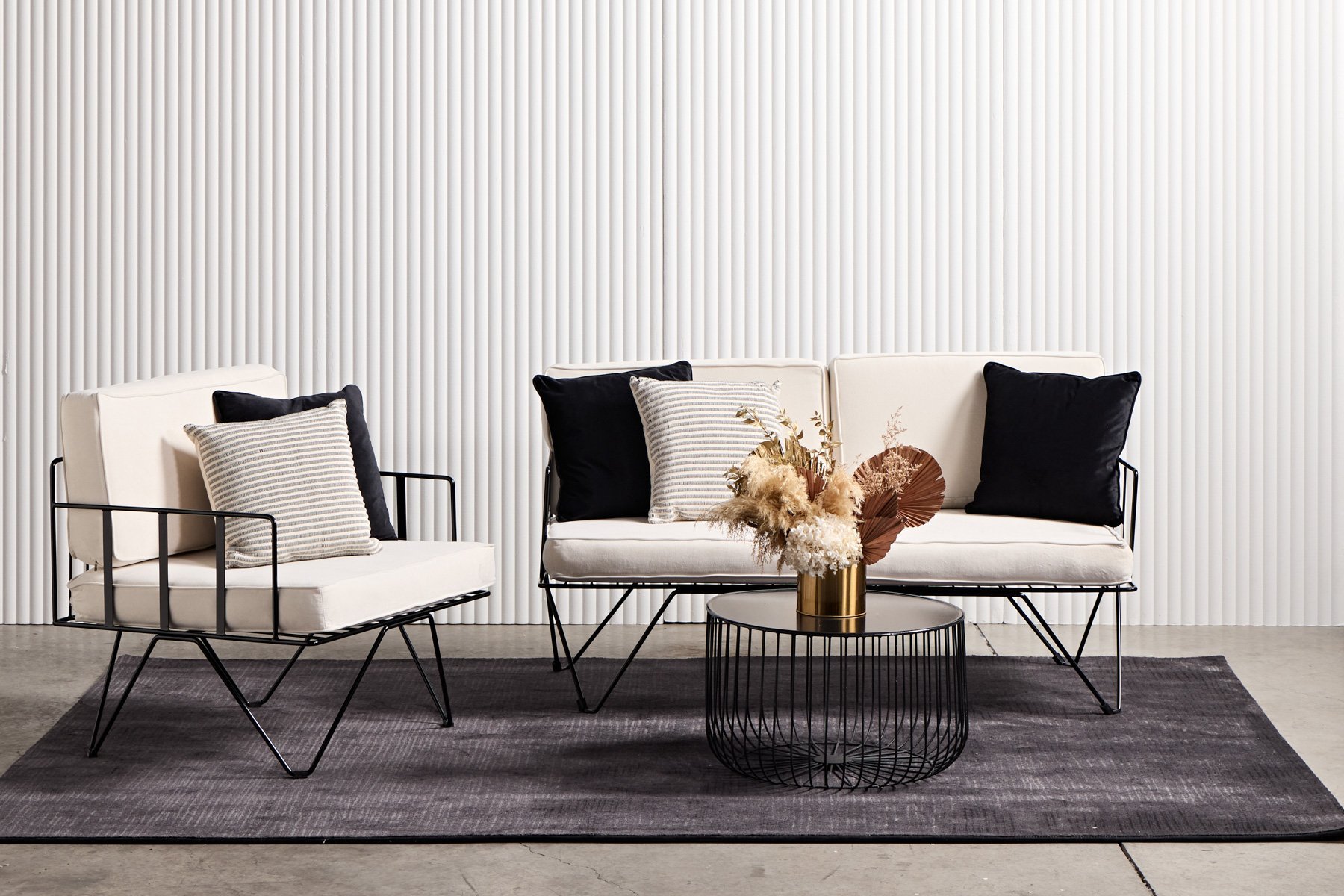bw wire chair
