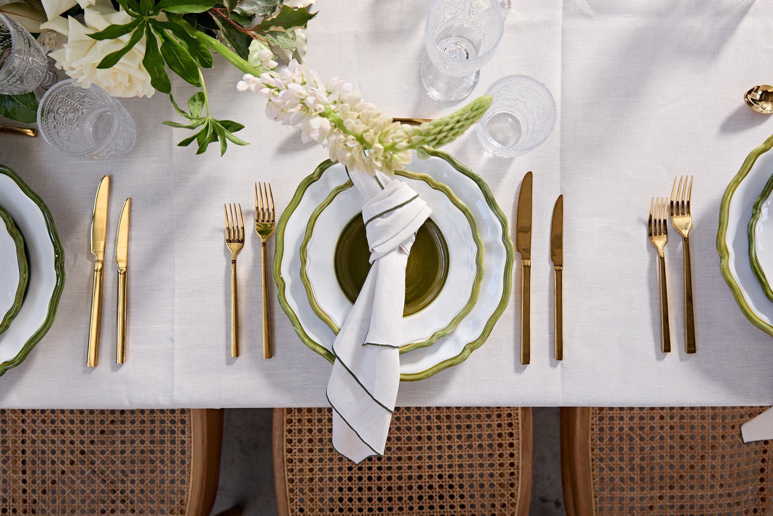 top view vietri olive plate