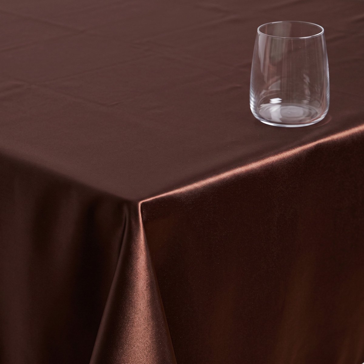 chocolate-silk-tablecloth-2.jpg