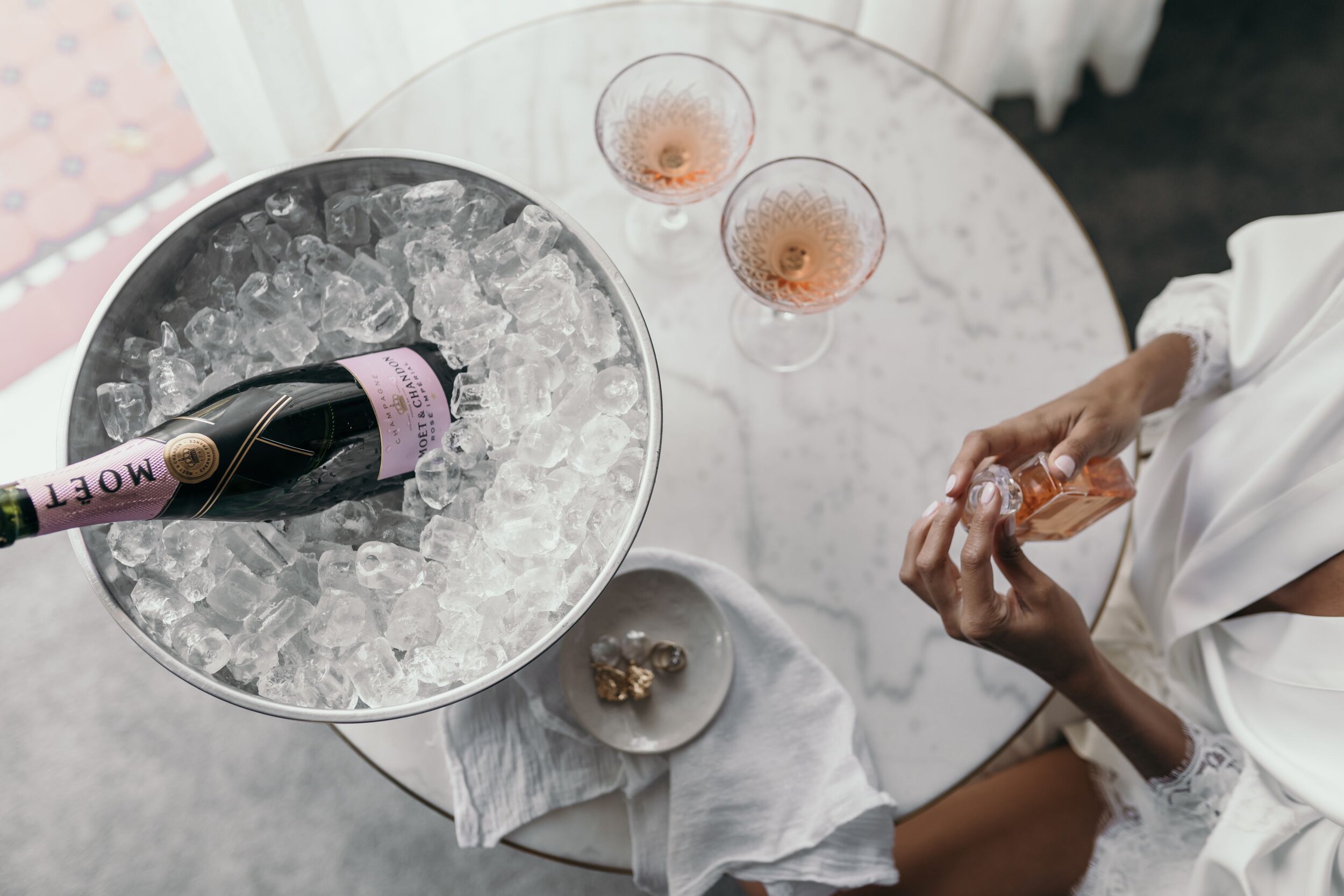 Moet+-+Marble+Cafe+Table+-+Gold+Base+3.jpeg