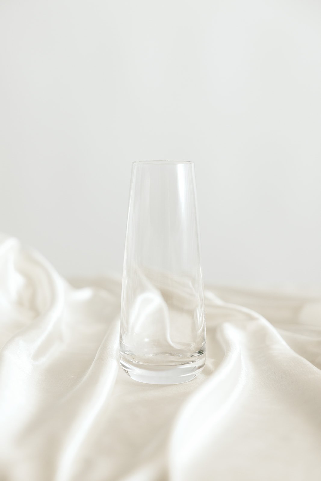 Clear bud vase