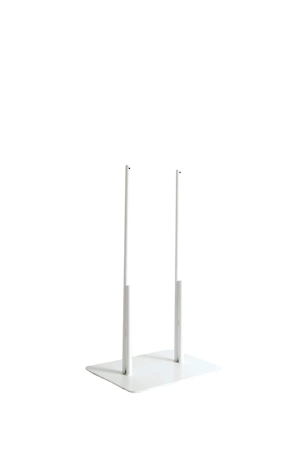 White slot-in welcome sign