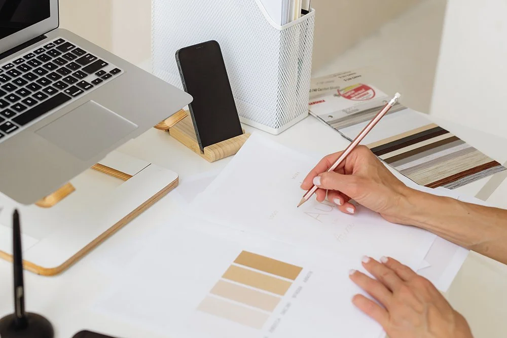 Should You DIY Your Logo? 