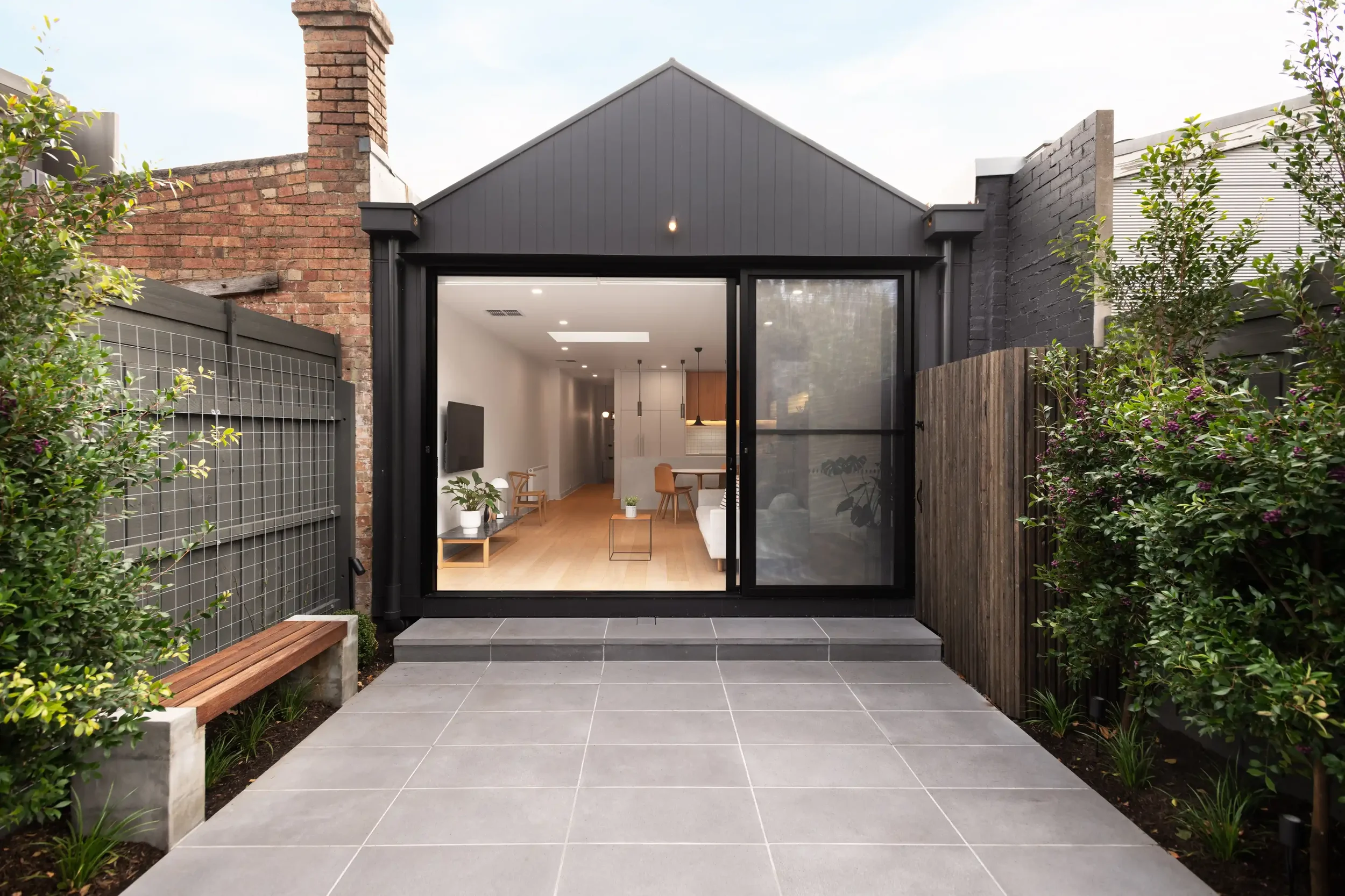 Heritage residential extension in Fitzroy by Dean McCredden Architect