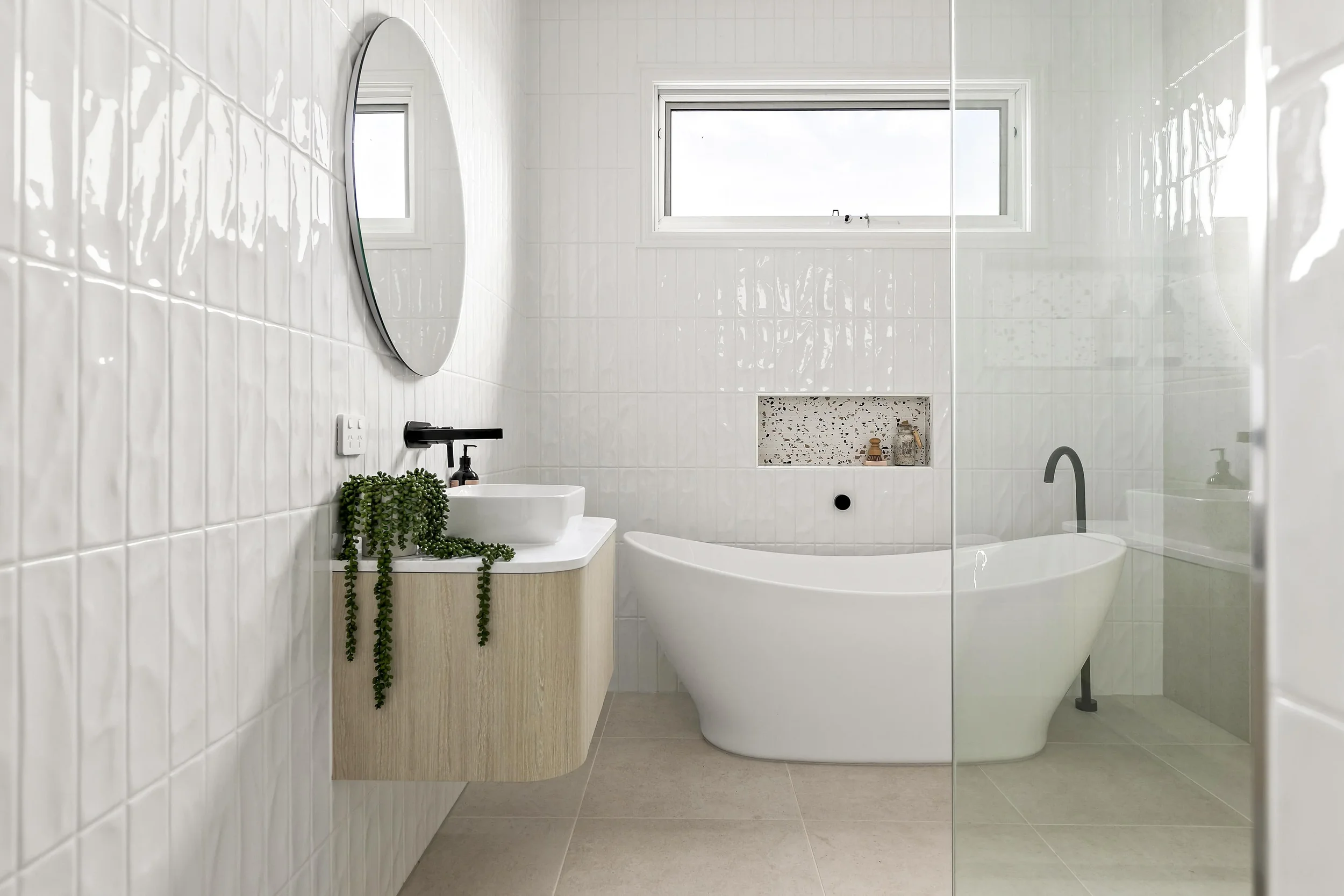 Heritage residential bathoom in Heidelberg by Dean McCredden Architect