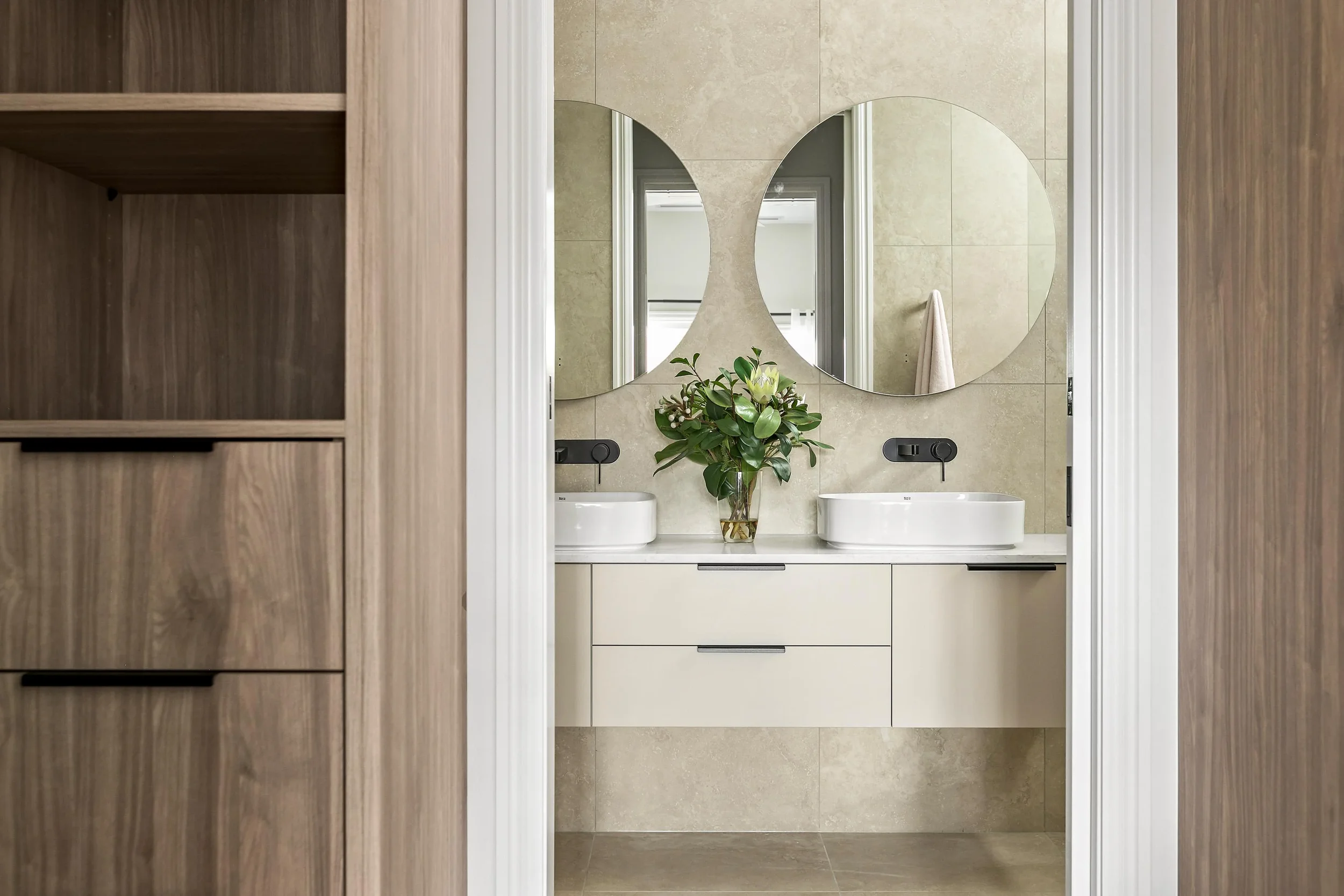 Heritage residential ensuite in Heidelberg by Dean McCredden Architect