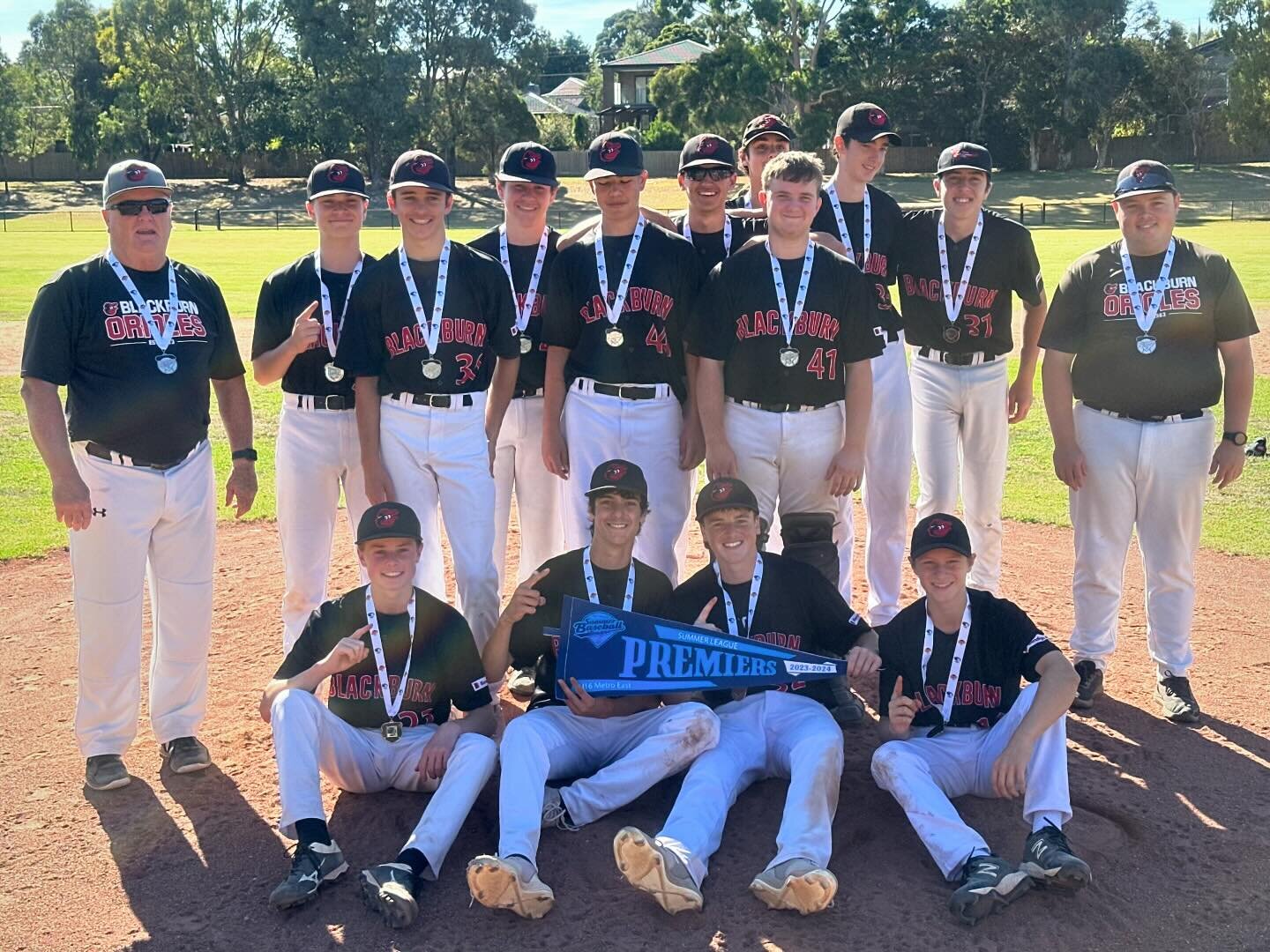 ❤️🖤WINNERS ❤️🖤

Still awaiting more images and details but the u12 have won 11-6 and the u16 have won &ldquo;up a lot to 5&rdquo;

Huge congrats gang. Burner pride.
@baseballvictoria