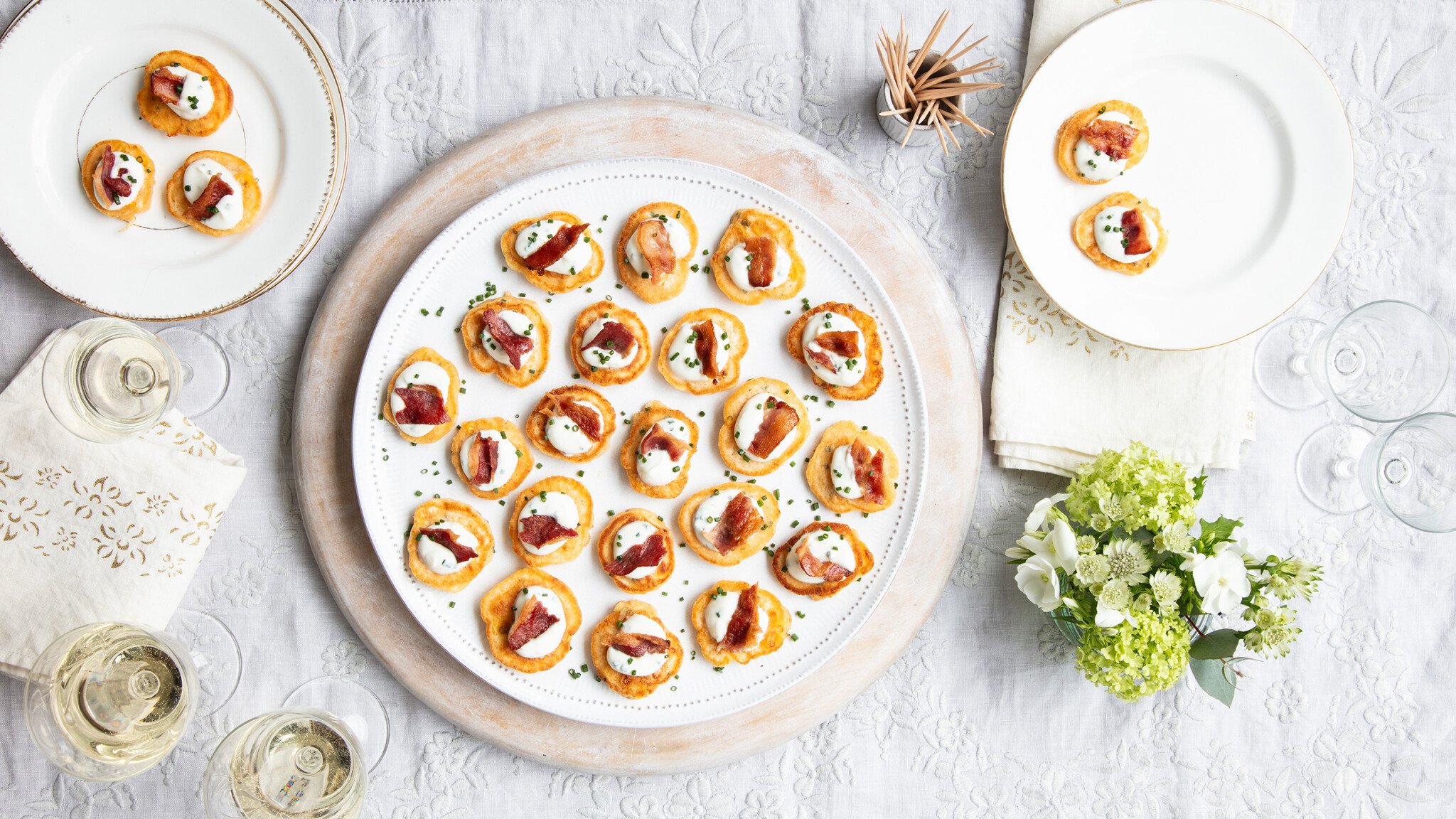 GeorgiaGlynnSmith-MaryBerryFeast-sweetcorn-fritters-0814,huge.1687388161-2.jpg