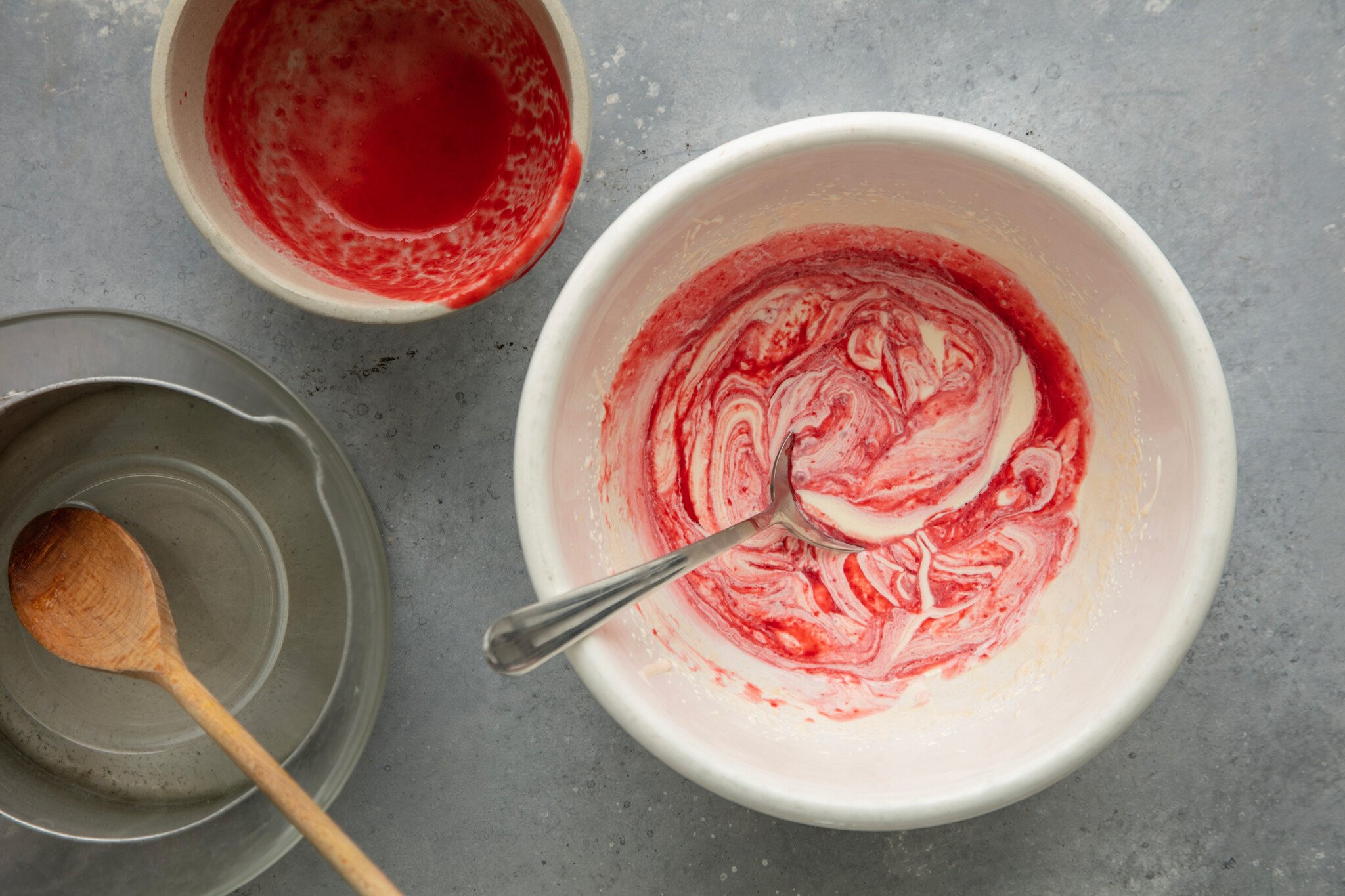 GeorgiaGlynnSmith-Mary-Berry-Classics-Raspberry-Mousse-27051,huge.1687388161.jpg