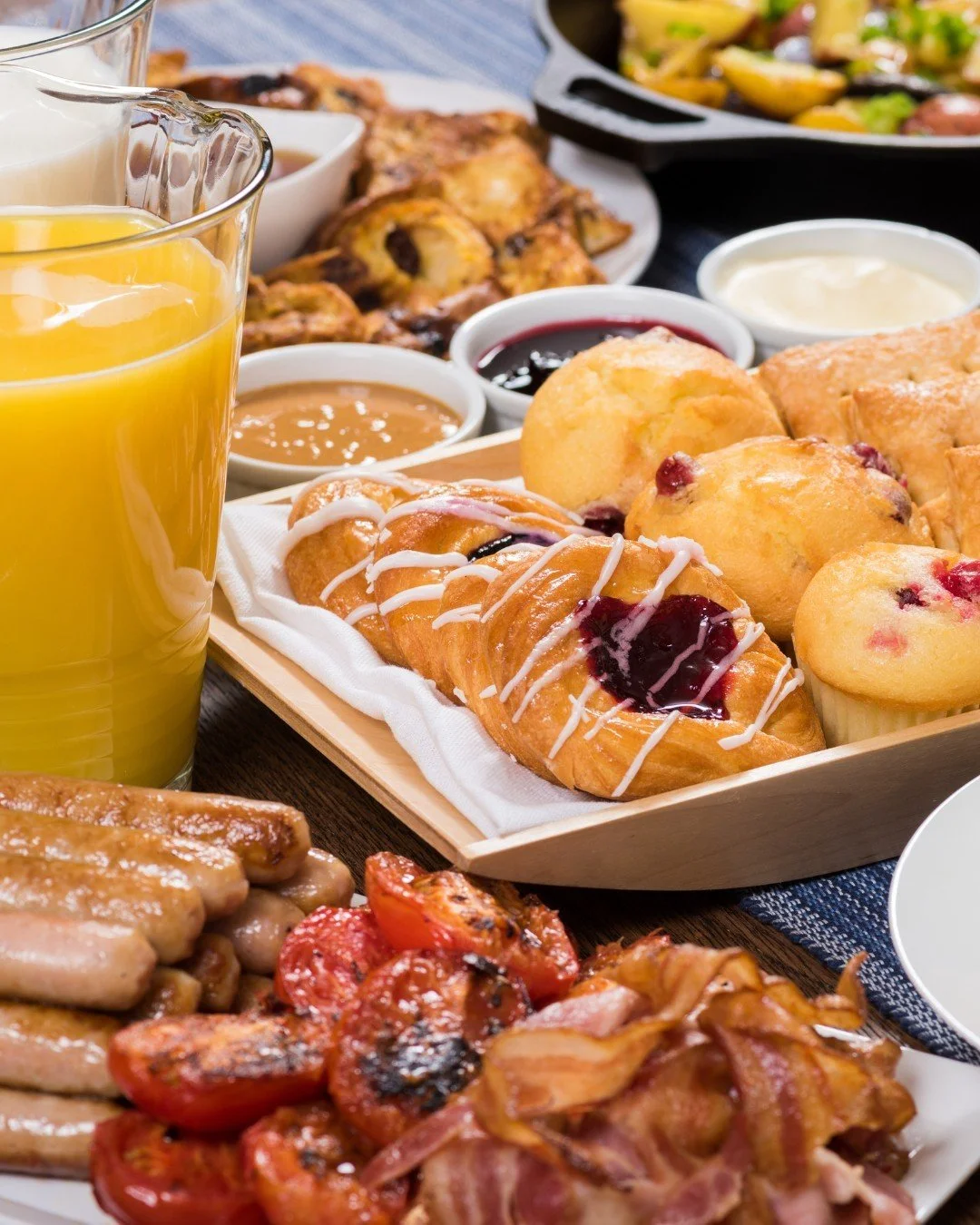 Start your mornings right with our delicious Buffet Breakfast at Osteria Roma! 🌞 From 7am to 10am every day, dive into a scrumptious spread for just $29 per person. Join us and kickstart your day with a hearty meal that's sure to satisfy your cravin