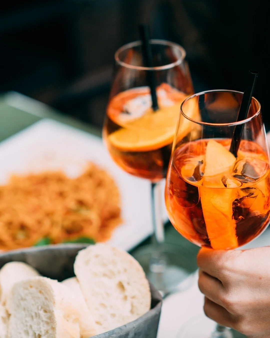 Buon sabato, amici! 🍝✨ Join us at Osteria Roma for a delightful Saturday filled with exquisite cocktails and Italian cuisine! 🇮🇹🥂 Let the flavours of Italy elevate your weekend experience.