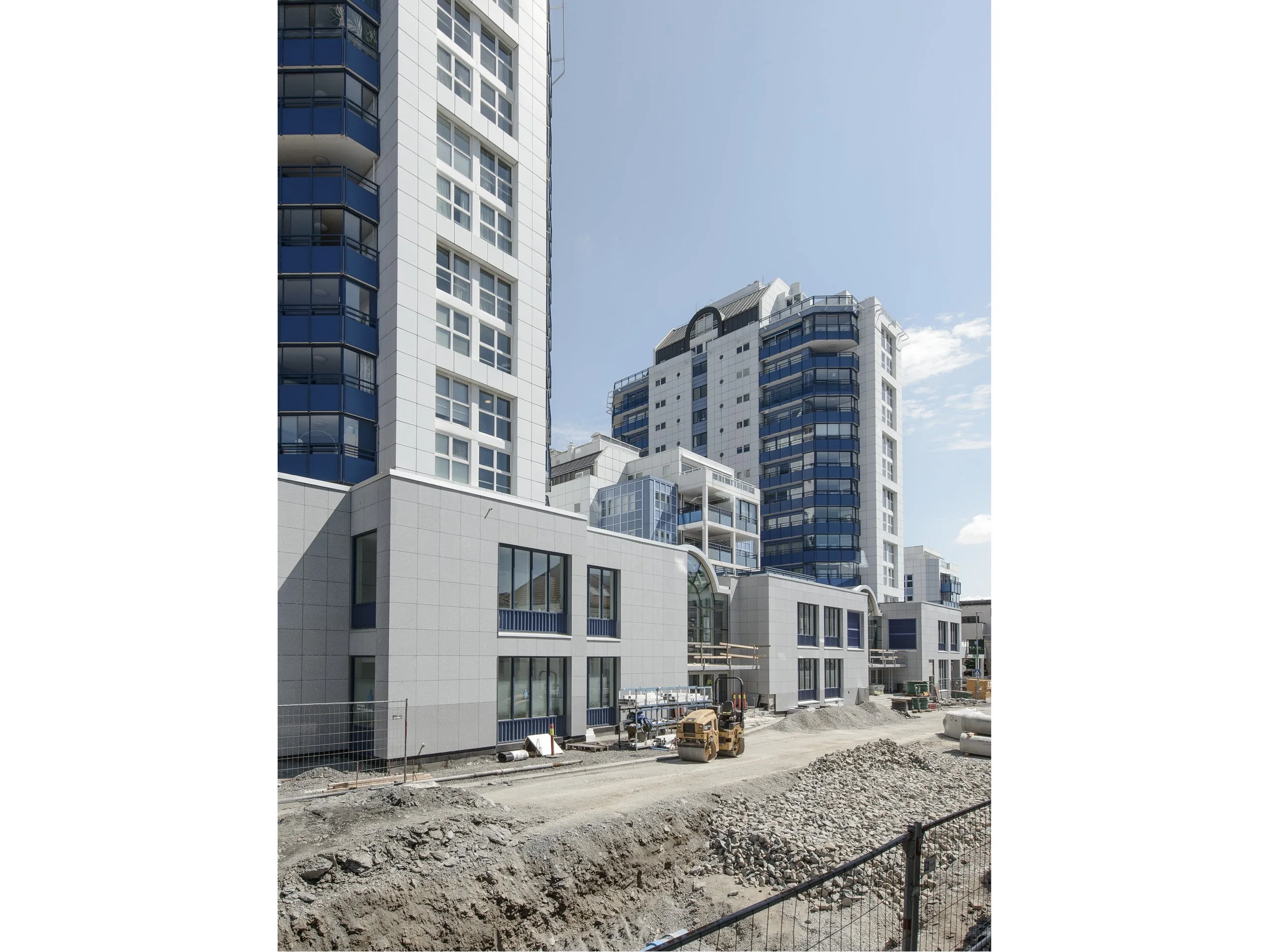 RAW_3237_H.jpg
