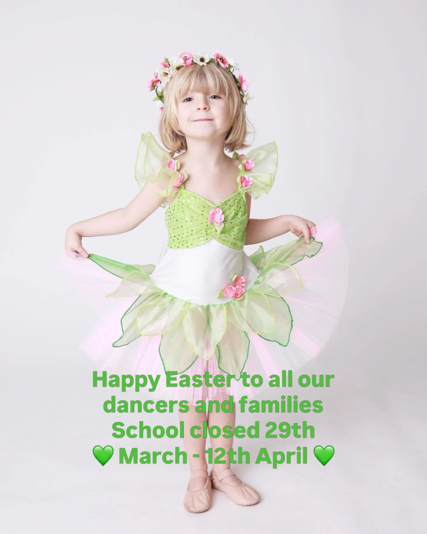 Wishing everyone a lovely Easter  school is closed 29 th March - 12th April. Don&rsquo;t forget exam extra classes Saturday 11 th April 💖