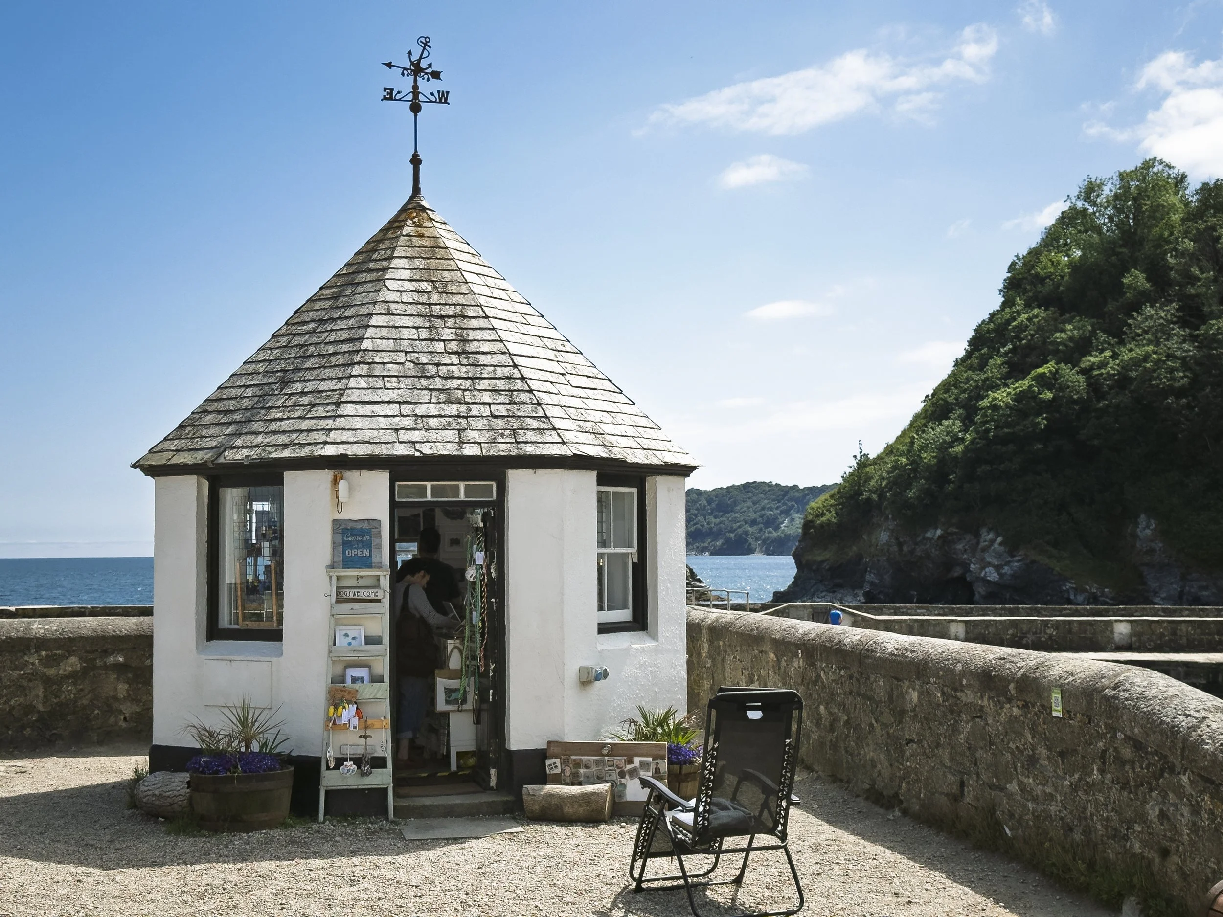 Kiosk on the Sea Side