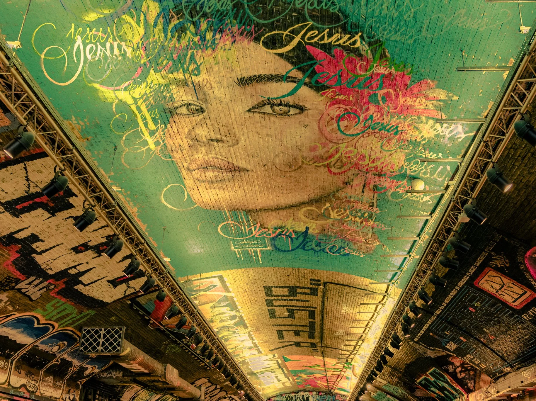 Leake Street Tunnel Ceiling