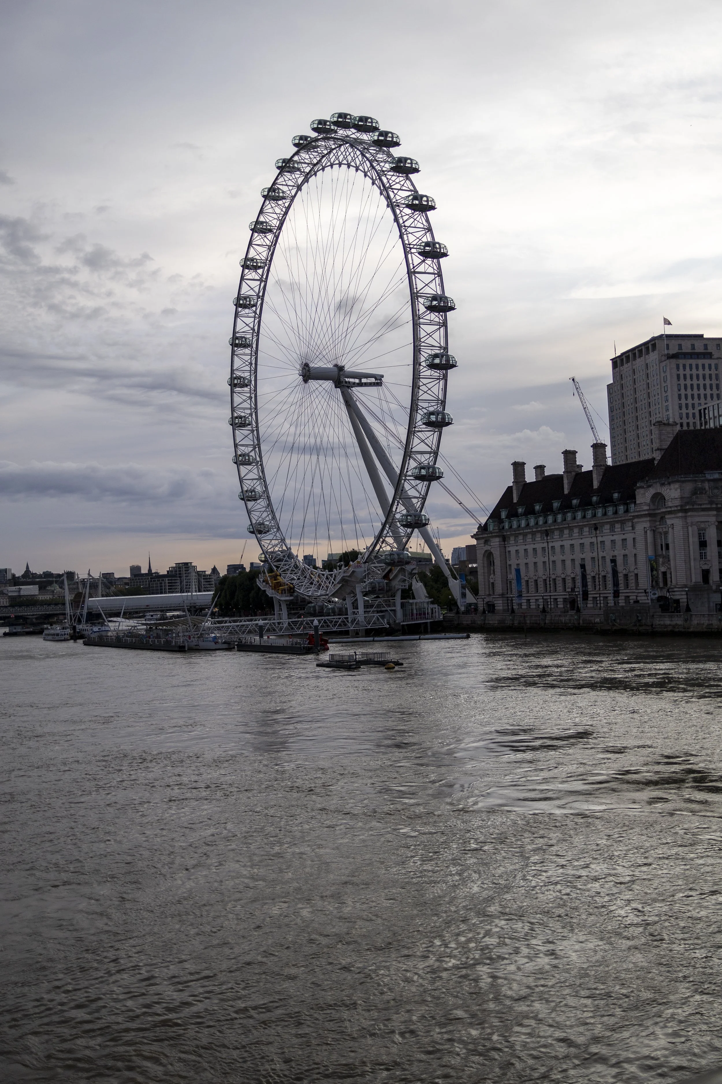 London Eye Early Morning