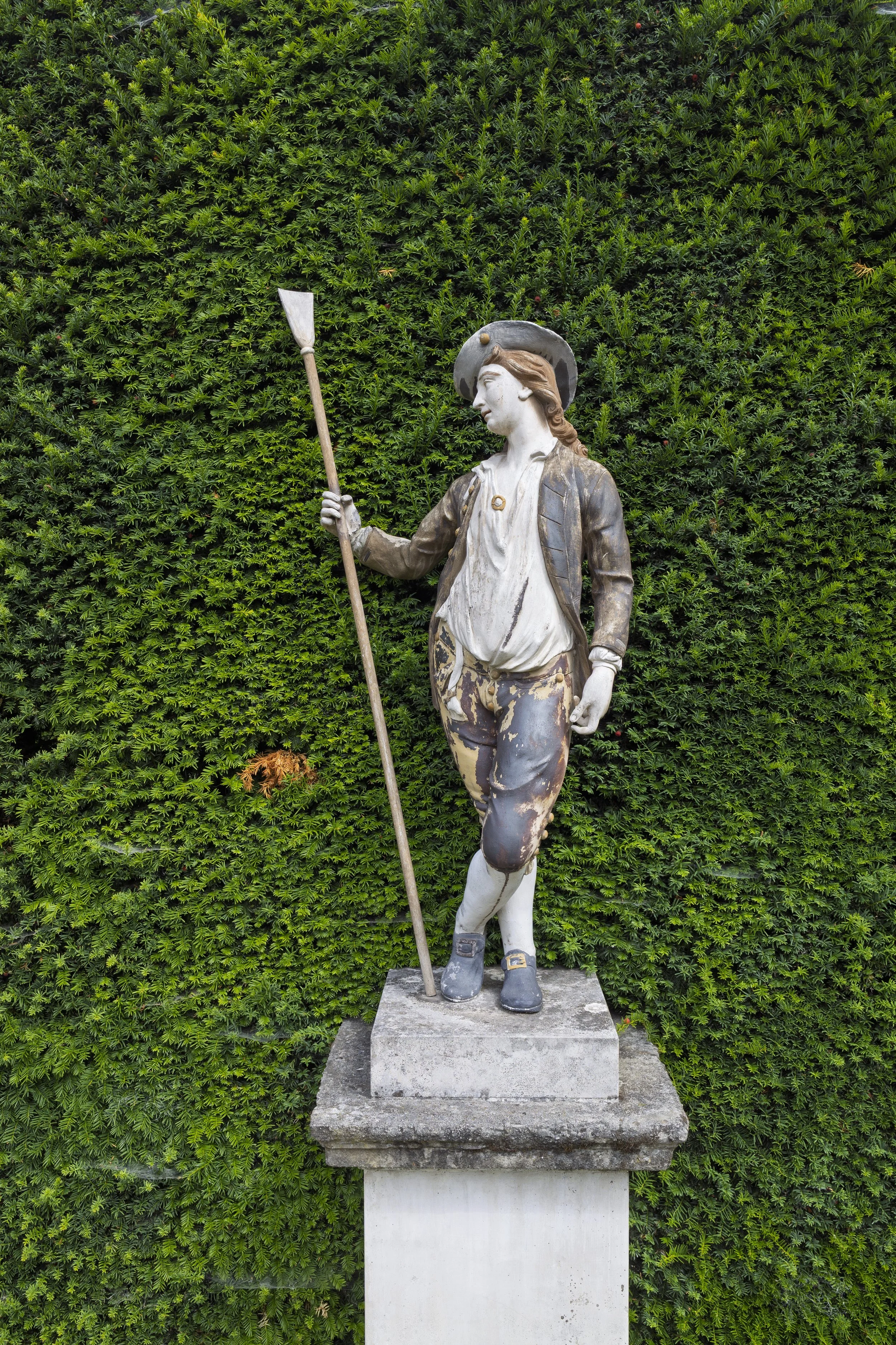 Fenton House Statue