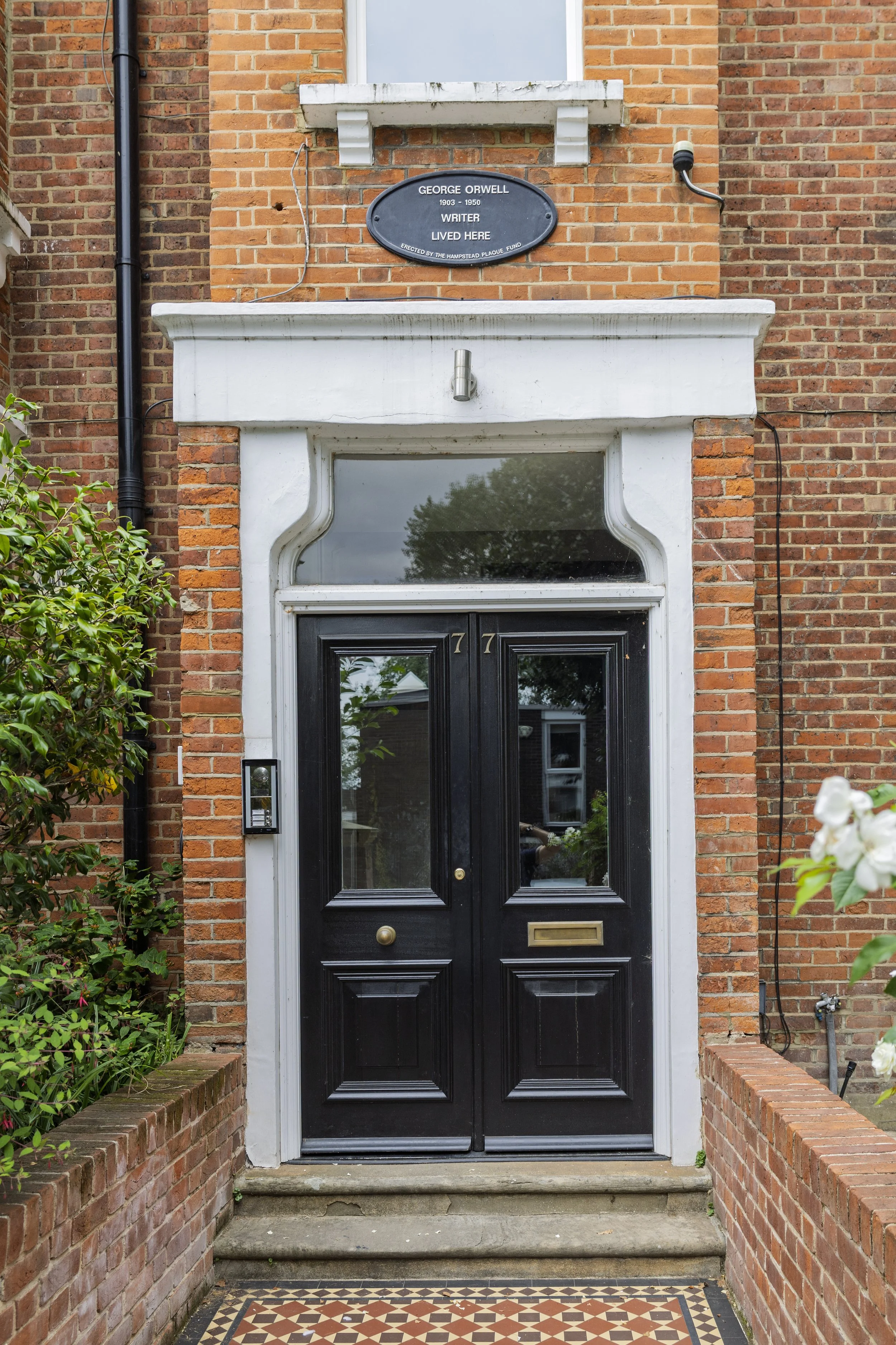 George Orwell Plaque