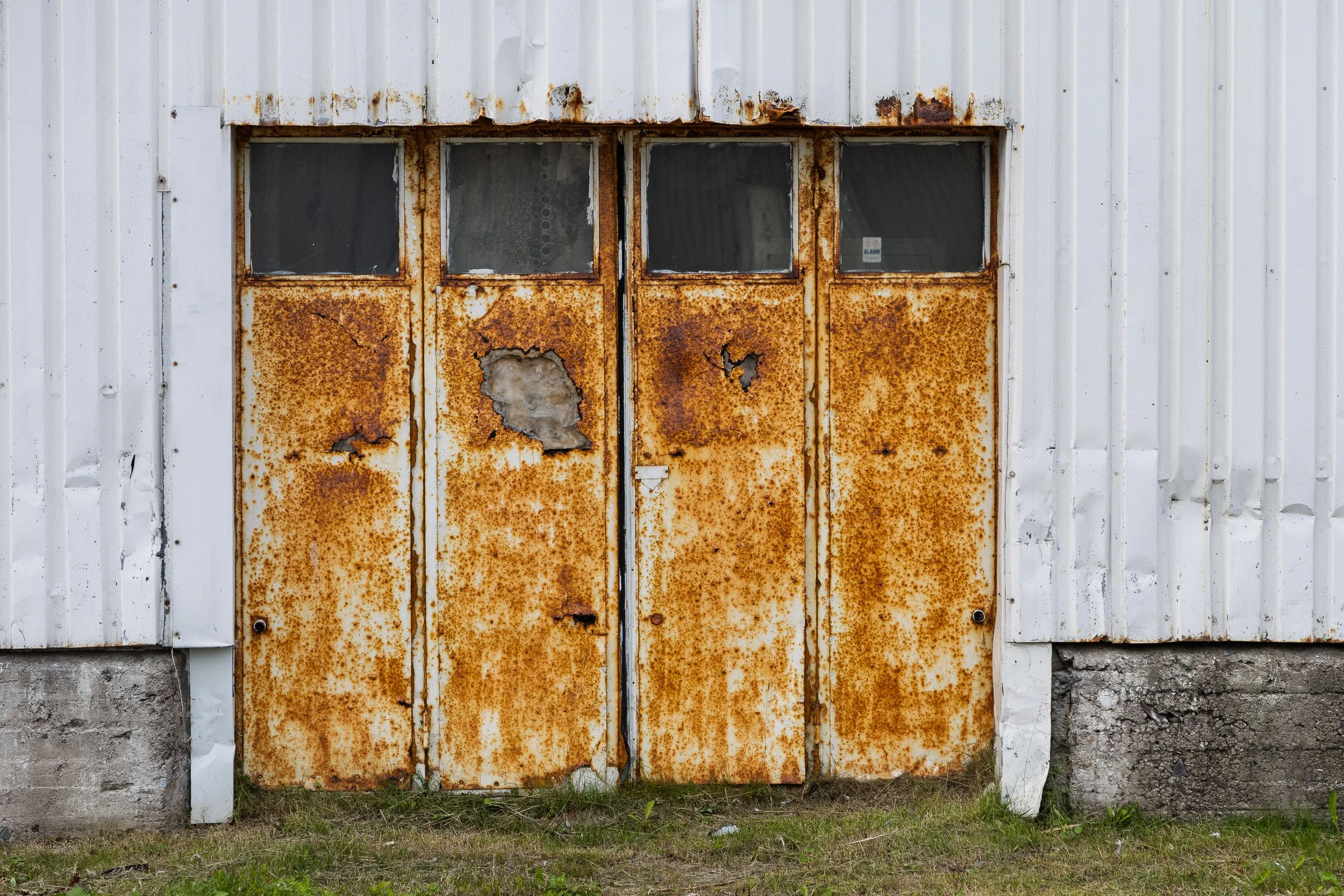 Garage Doors in Vardo