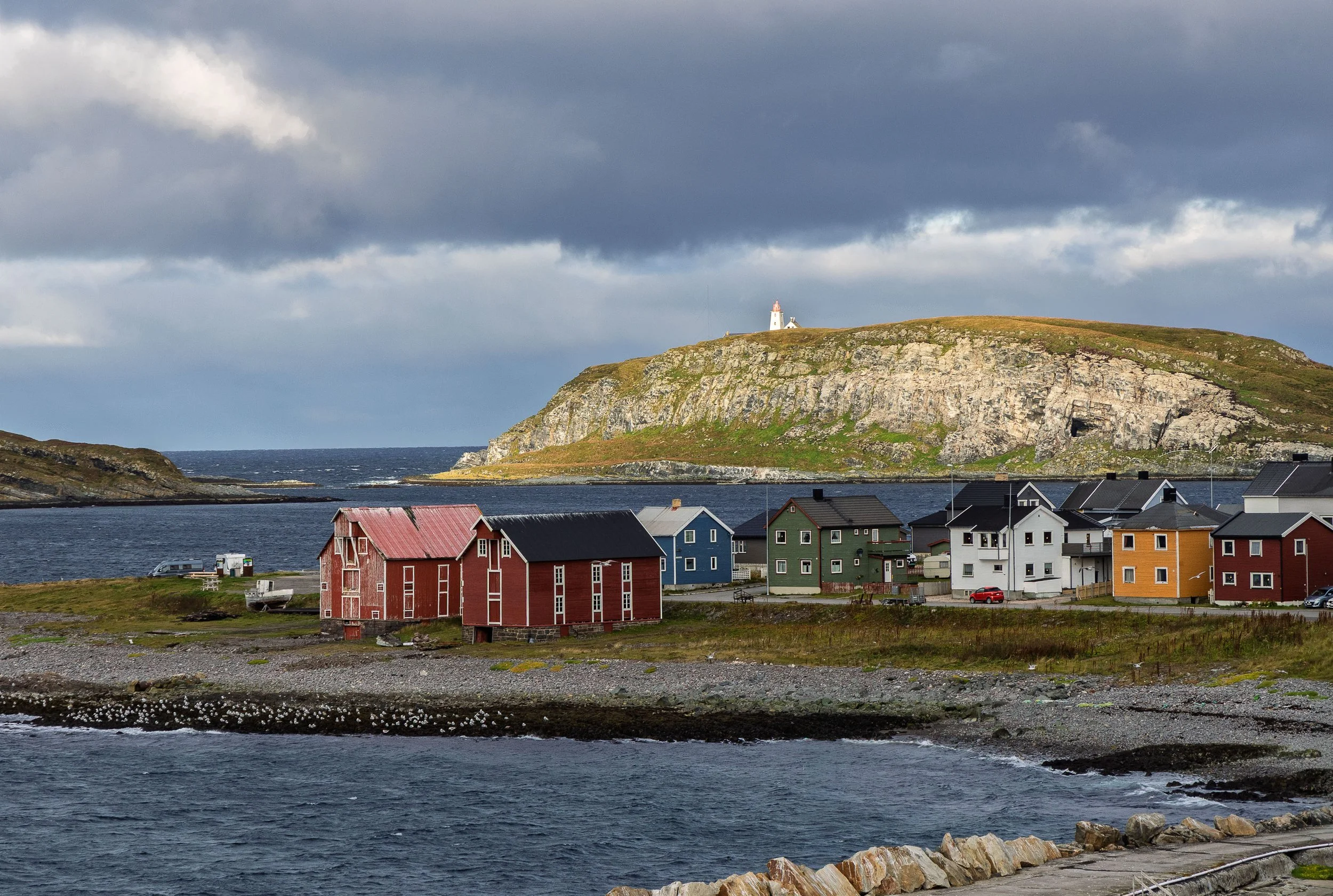 More Views Coming in to Vardo