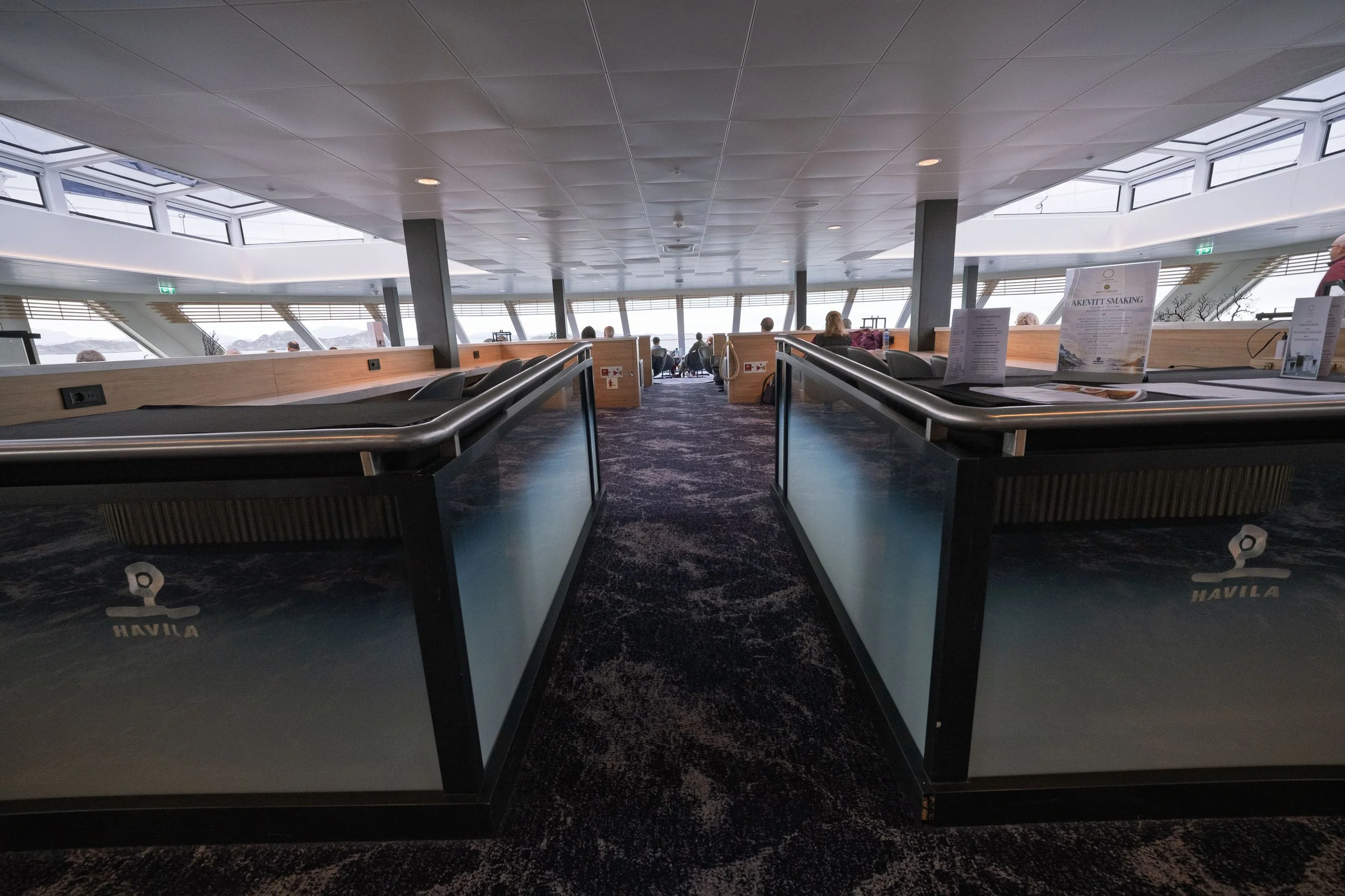 The Bar on Deck 9