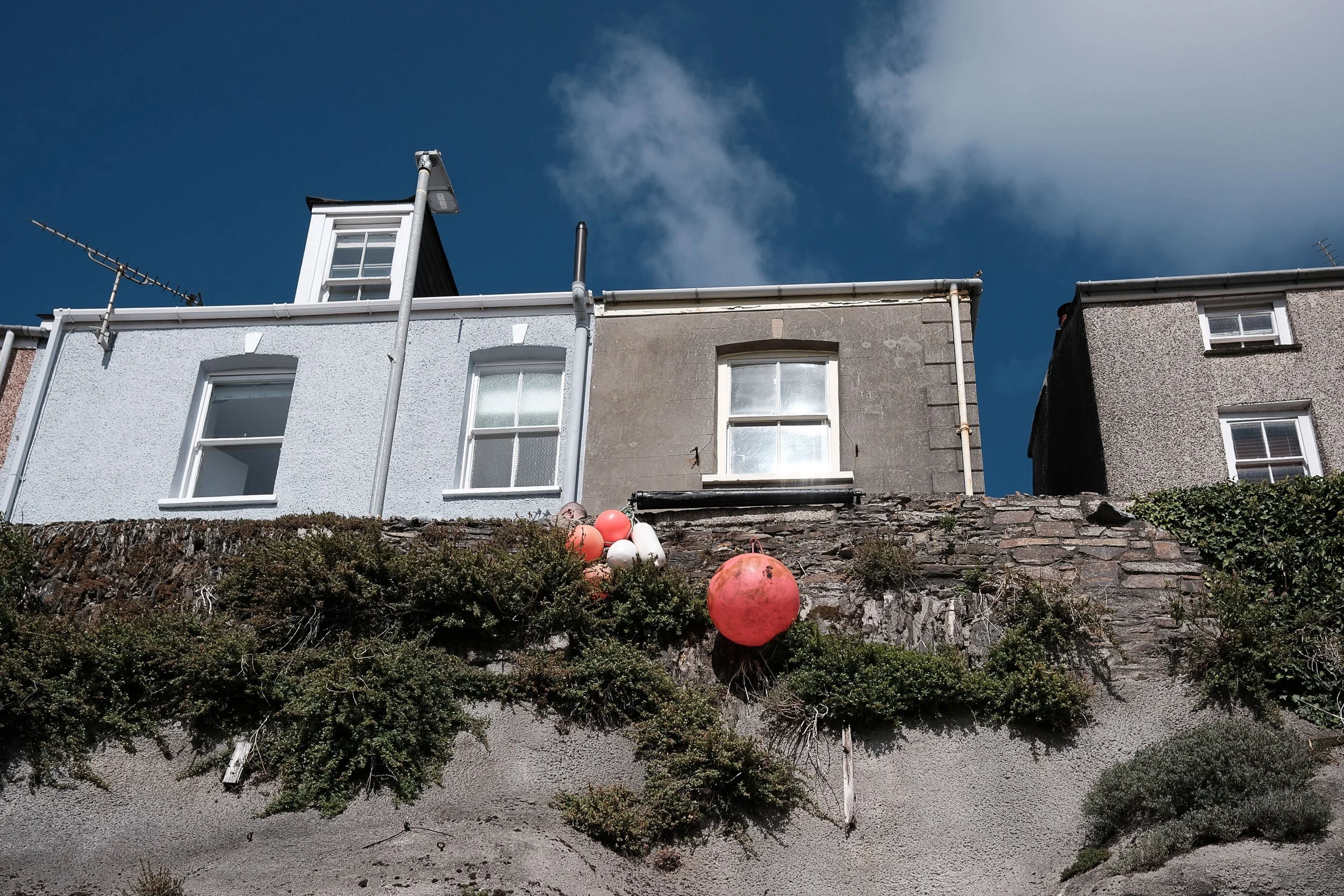 Floats Above
