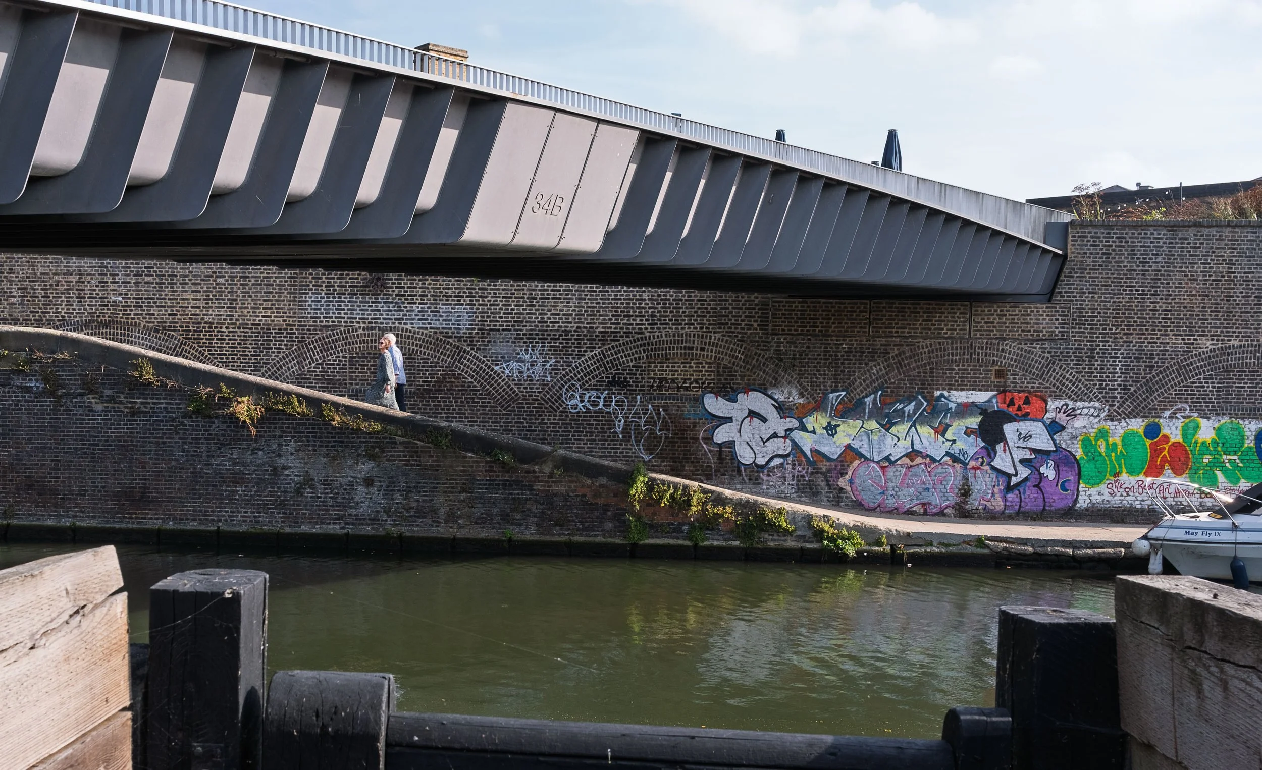 Bridge over the Union Canal at the Kingfisher Cafe