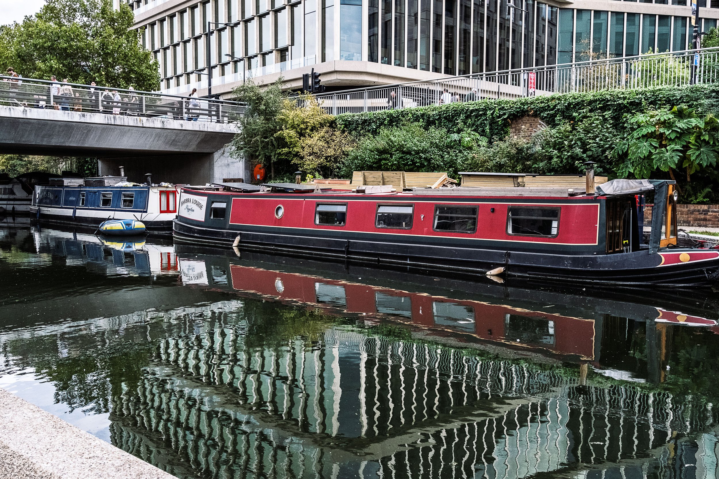 Canal Boats near Coal Drops Yard