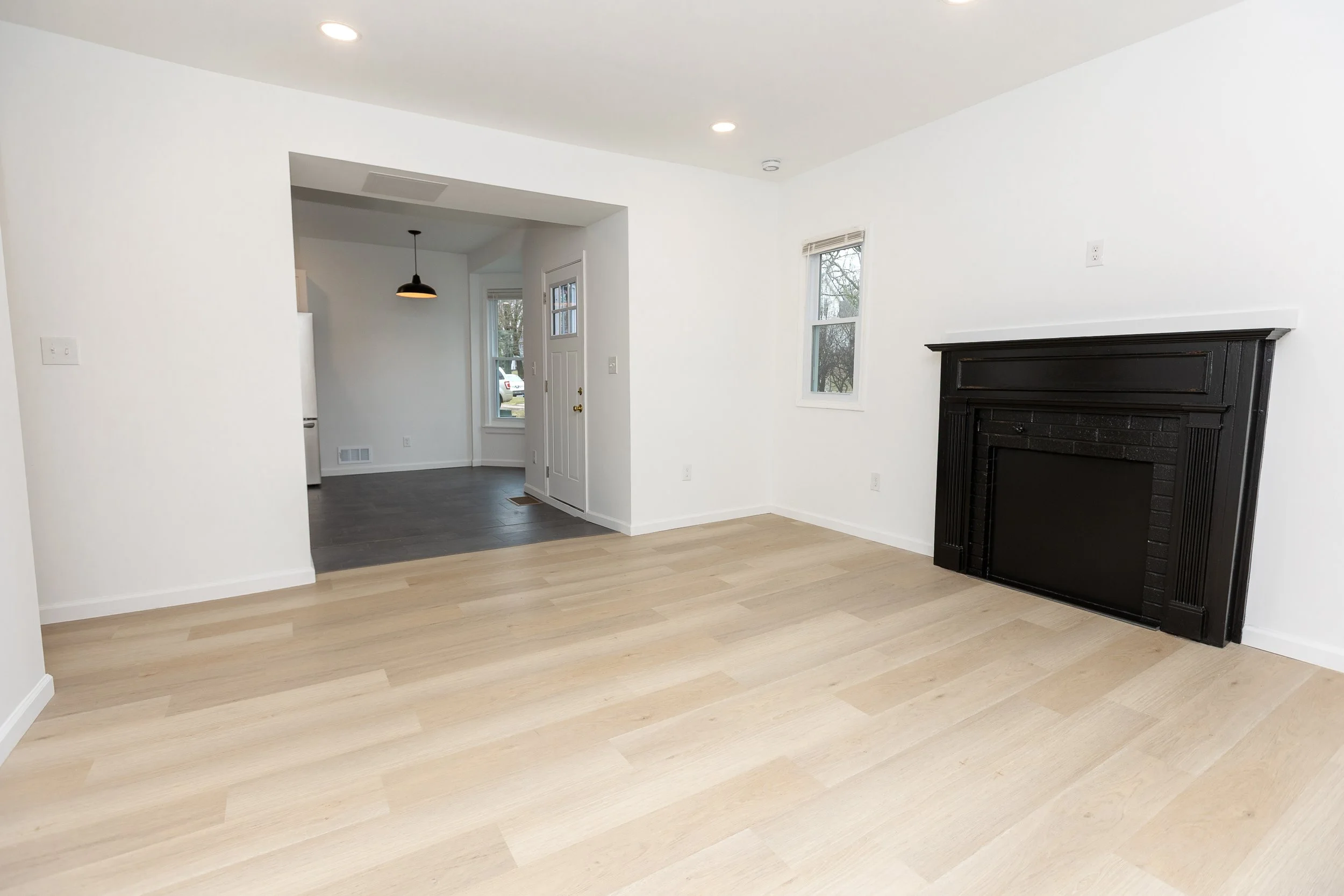 JD Scott Photography-717 N. Congress-First Floor-After-3.jpg