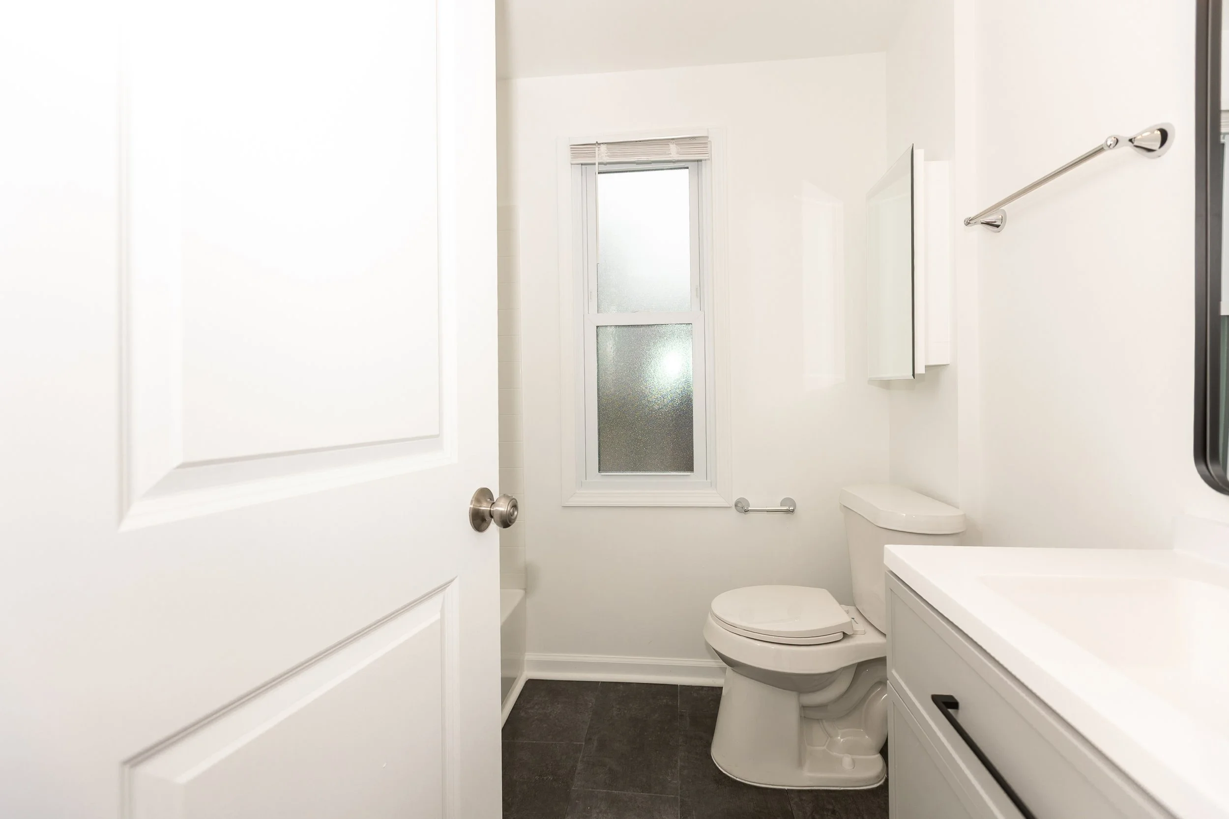 JD Scott Photography-717 N. Congress-First Floor-After-40.jpg